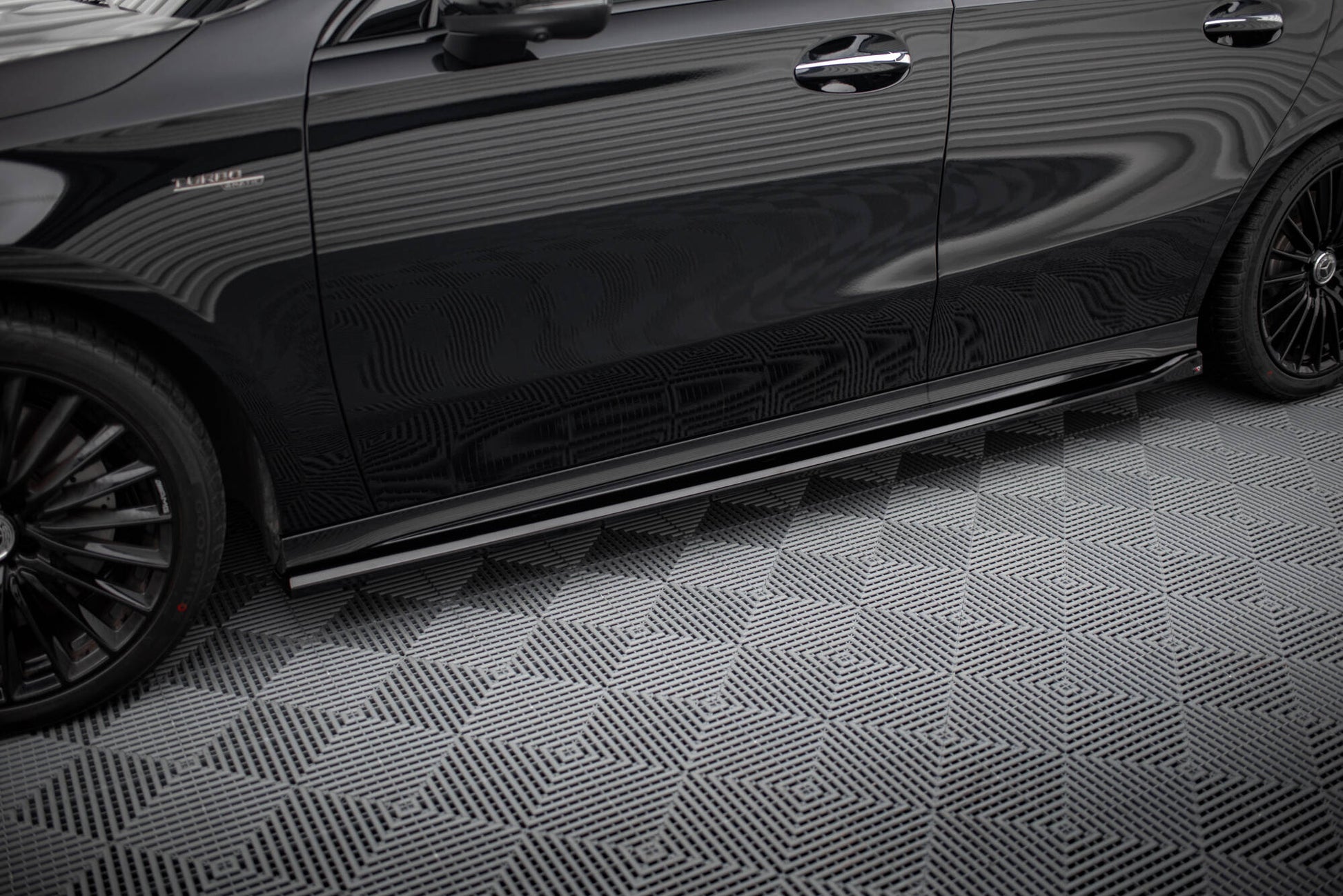 Maxton Design Minigonne Laterali - Mercedes A Klasa A35