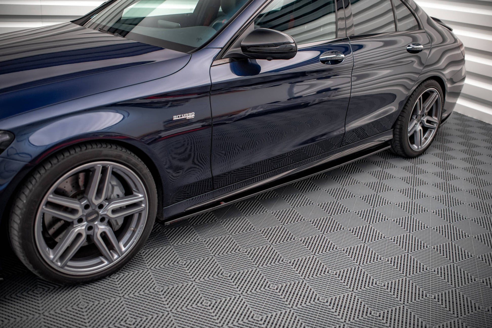 Maxton Design Minigonne Laterali - Mercedes C Klasa C43 AMG