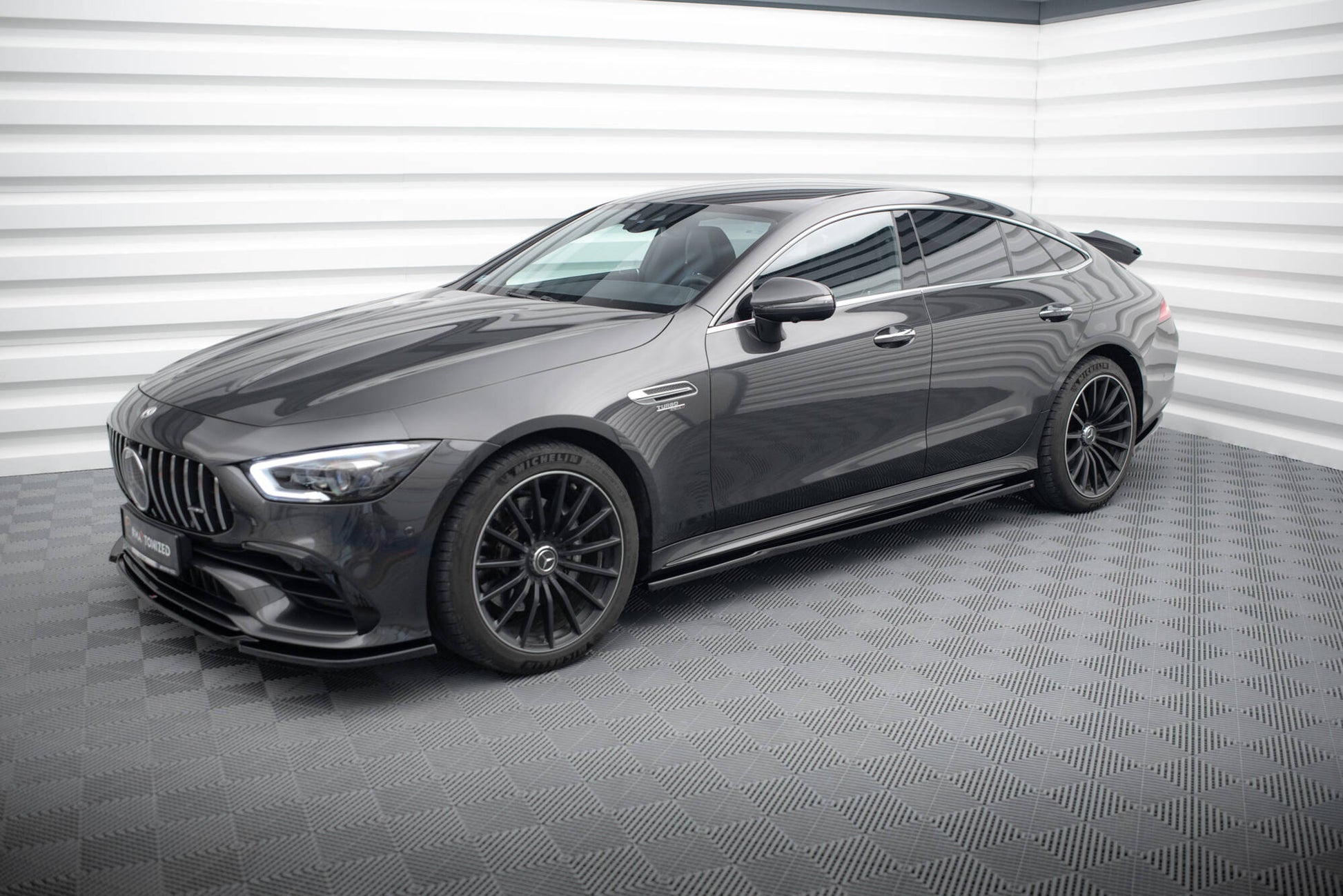Maxton Design Minigonne Laterali - Mercedes AMG GT 4 -Door Coupe GT 53 - img 3