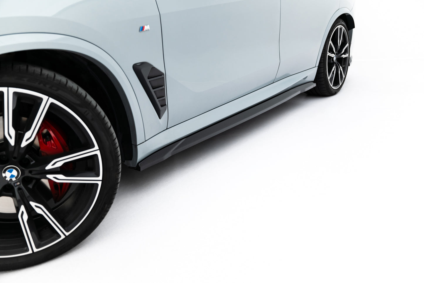 Maxton Design Minigonne Laterali V.1 - BMW Serie 5 G05 Facelift