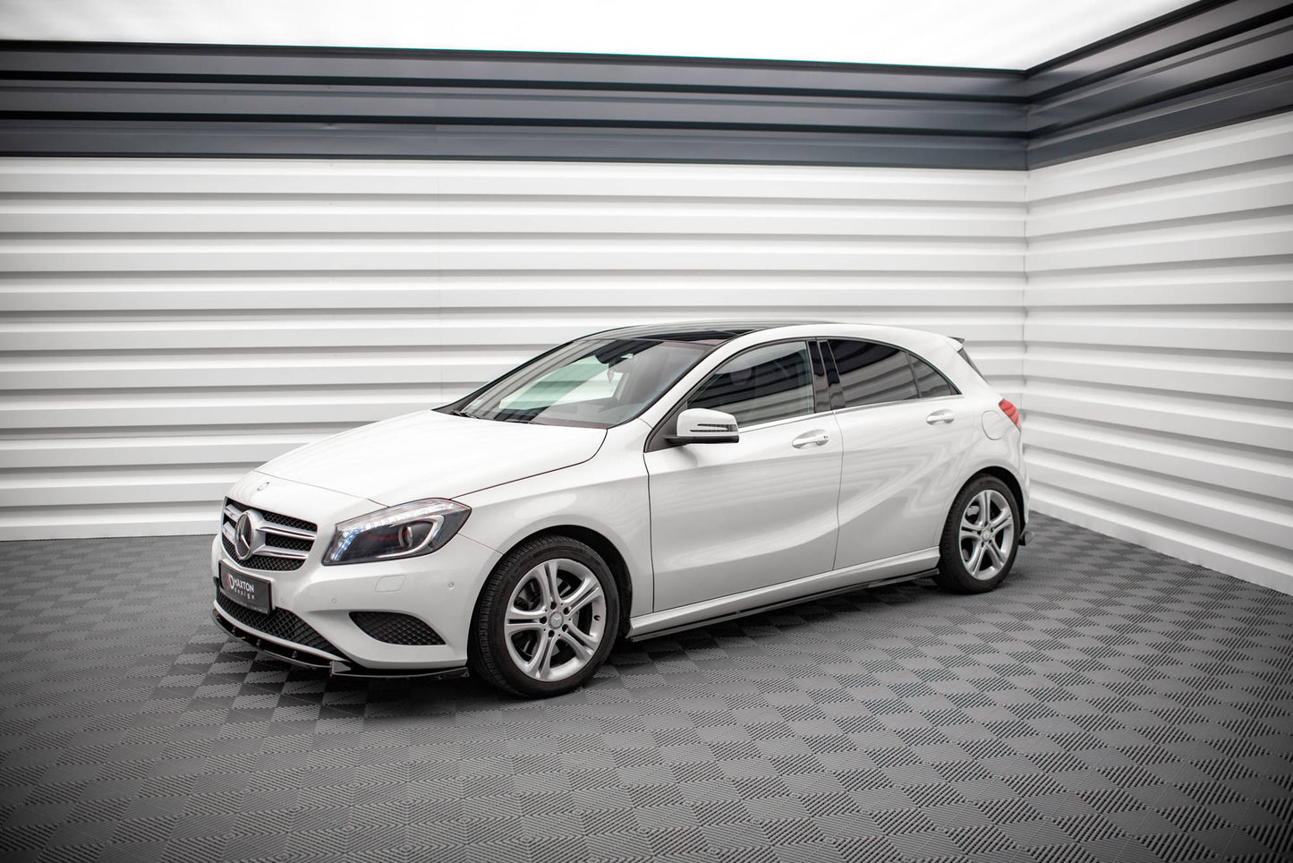 Maxton Design Minigonne Laterali V.2 - Mercedes A Klasa Standard - img 2