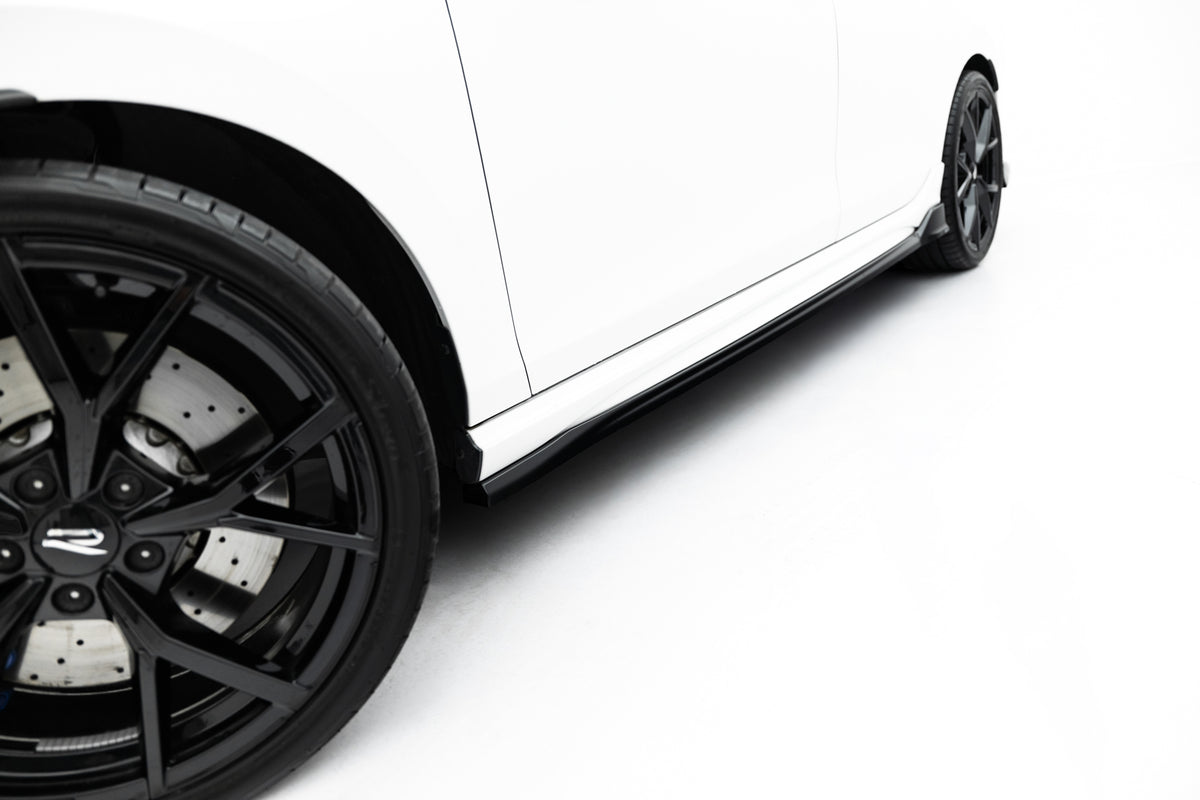 Maxton Design Minigonne Laterali - Volkswagen Golf R Mk8 - img 3