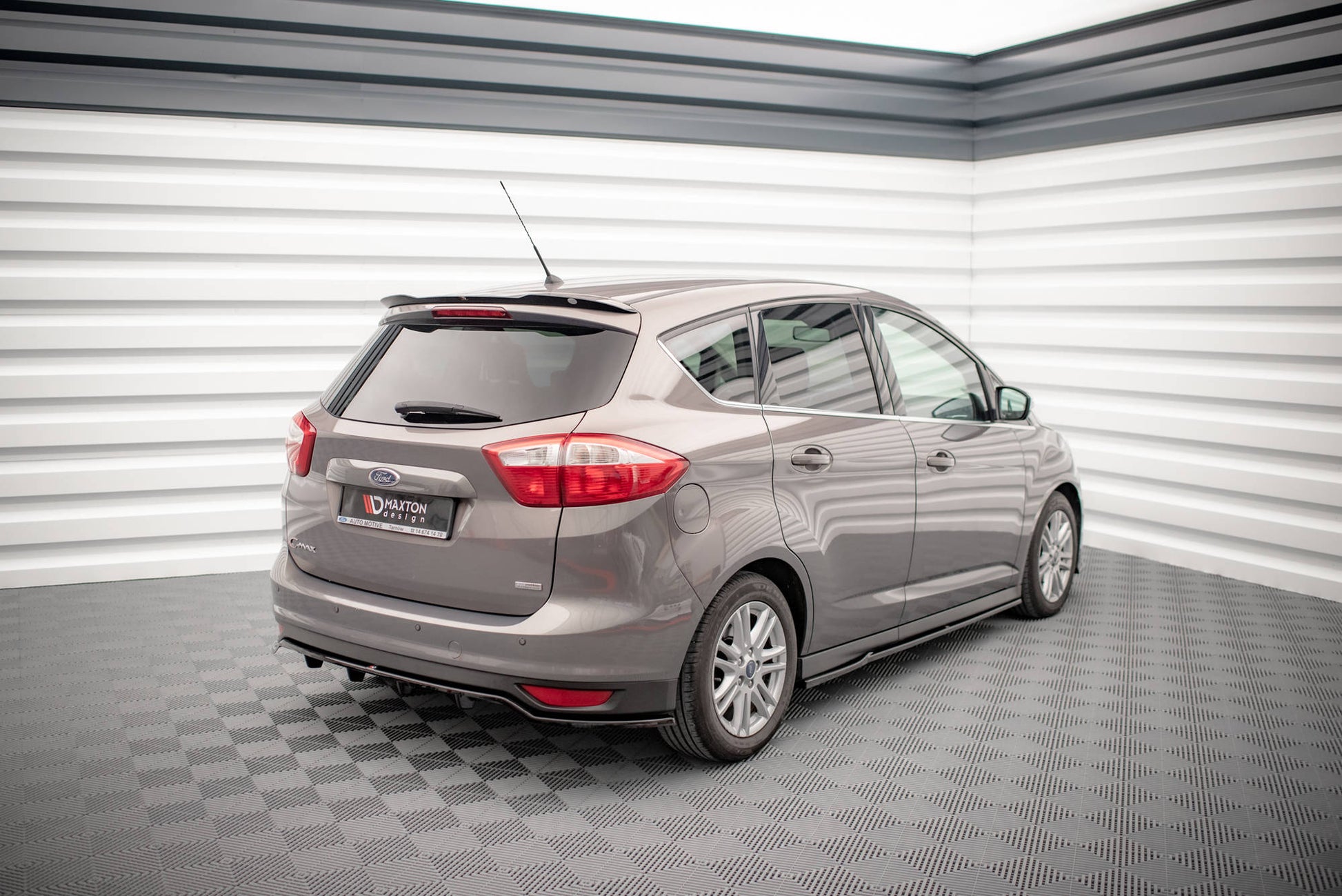 Maxton Design Spoiler Cap - Ford C-Max Mk2 - img 2