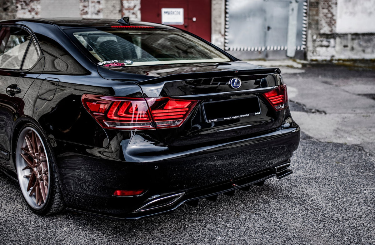 Maxton Design Spoiler Cap - Lexus LS Mk4