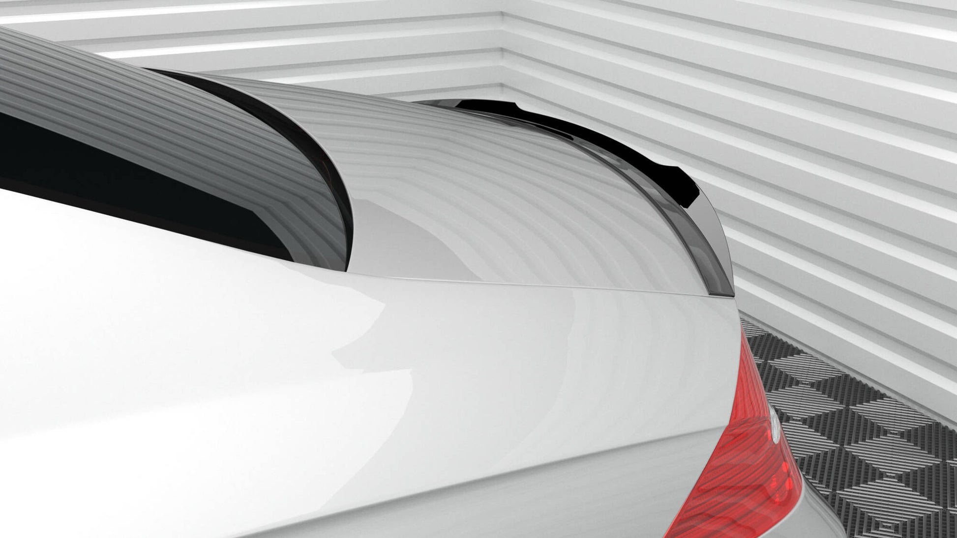 Maxton Design Spoiler Cap - Mercedes CLS Standard - img 3