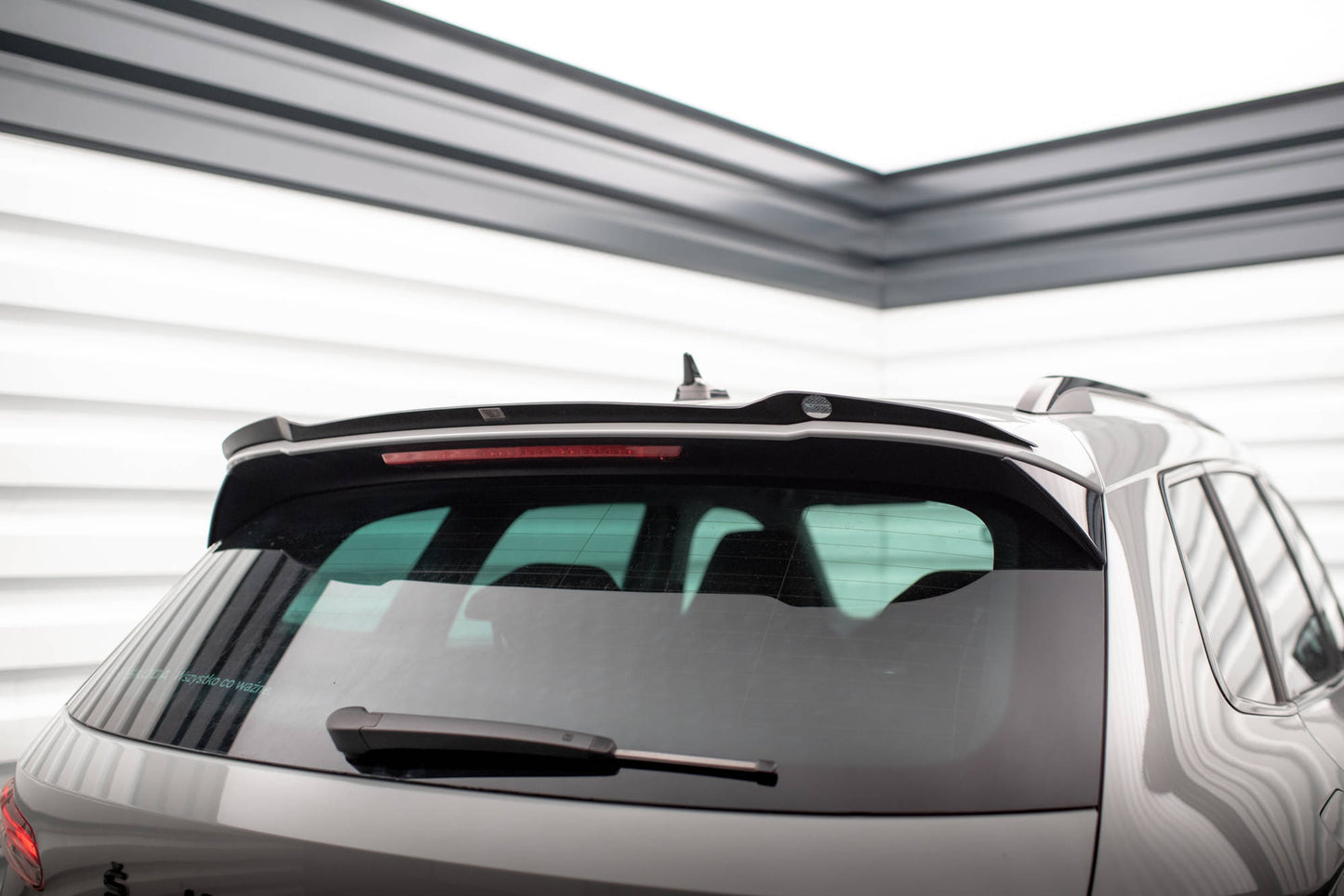 Maxton Design Spoiler Cap - Skoda Karoq Sportline