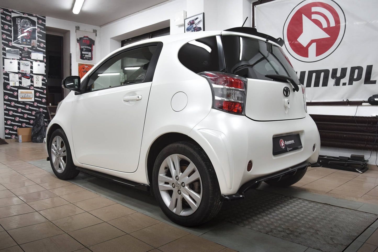 Maxton Design Spoiler Cap - Toyota IQ - img 3