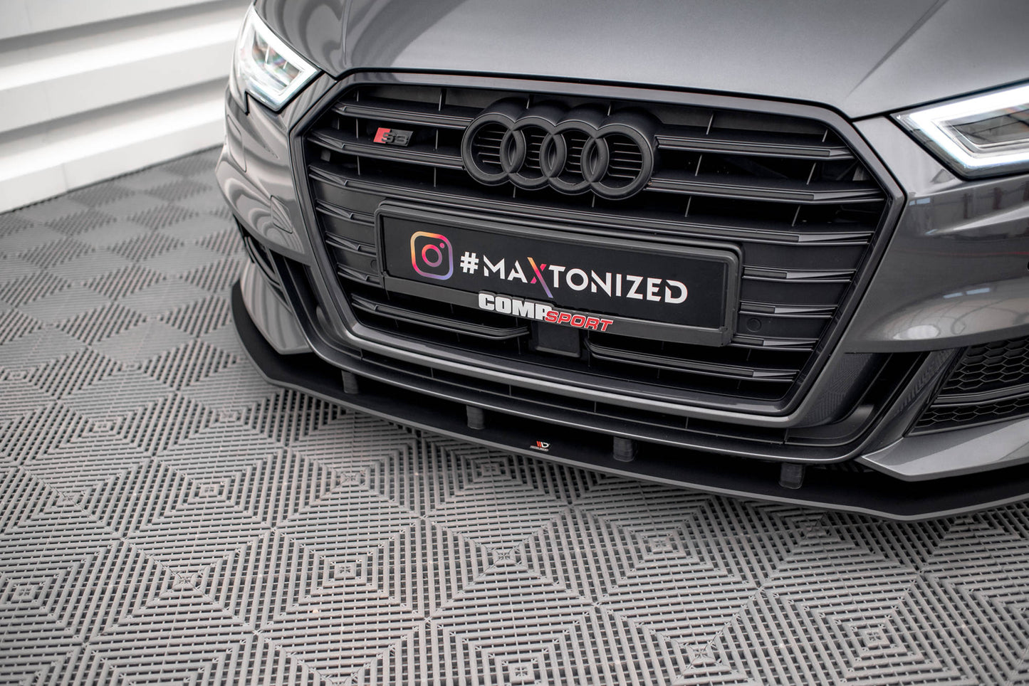 Maxton Design Street Pro Splitter Anteriore - Audi A3 8V FL - img 3