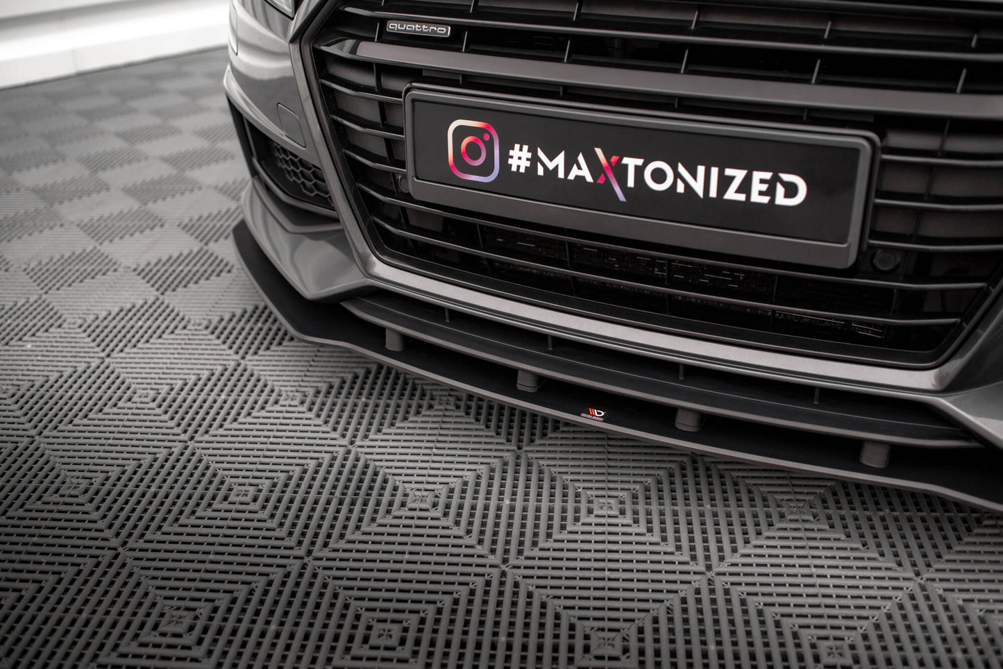 Maxton Design Street Pro Splitter Anteriore - Audi TT RS 8S - img 3