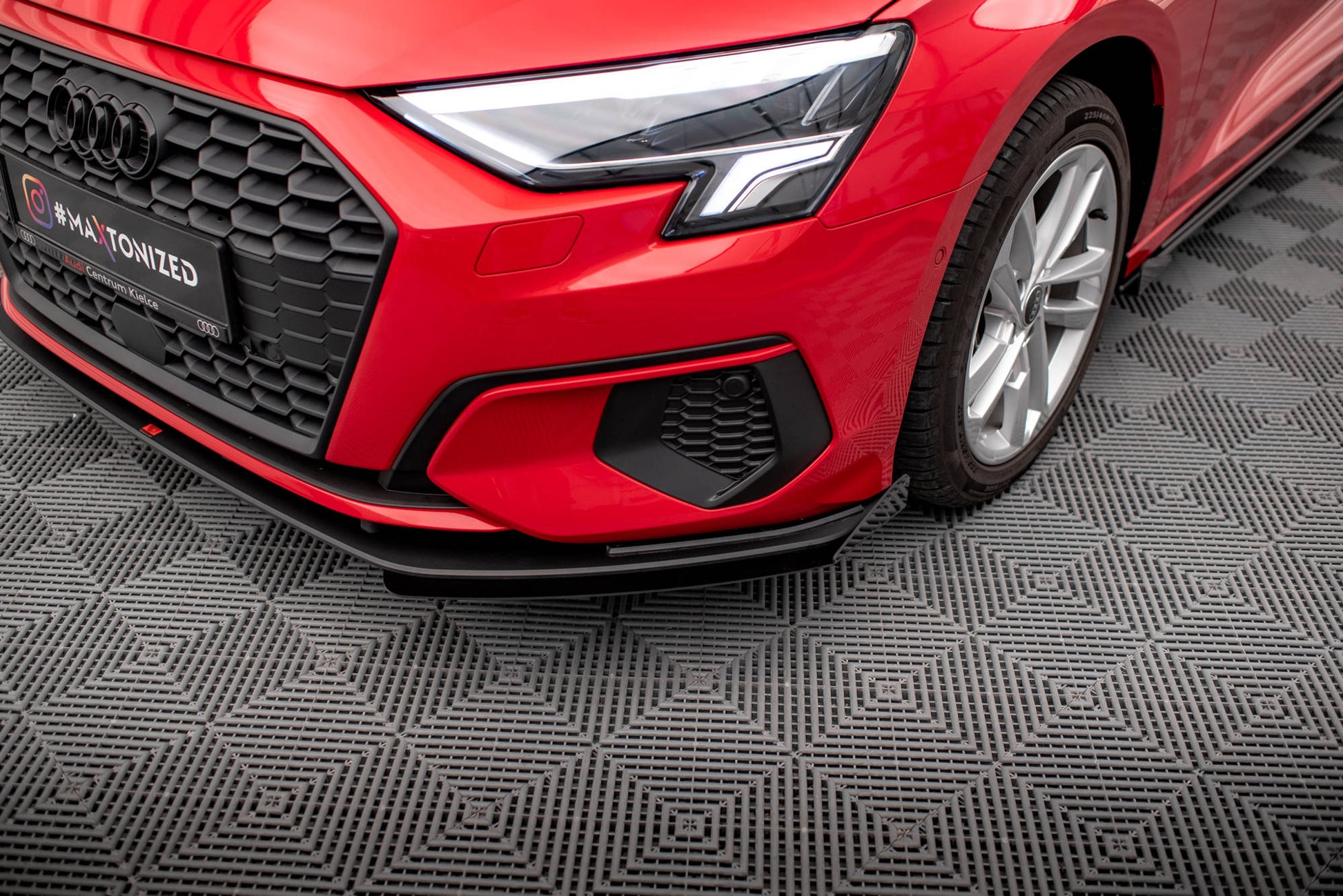 Maxton Design Street Pro Splitter Anteriore - Audi A3 8Y - img 2