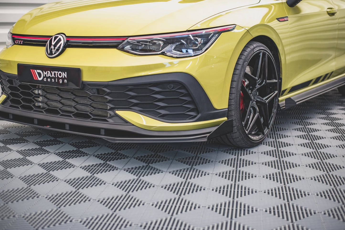 Maxton Design Street Pro Splitter Anteriore - Volkswagen Golf GTI Mk8 - img 3