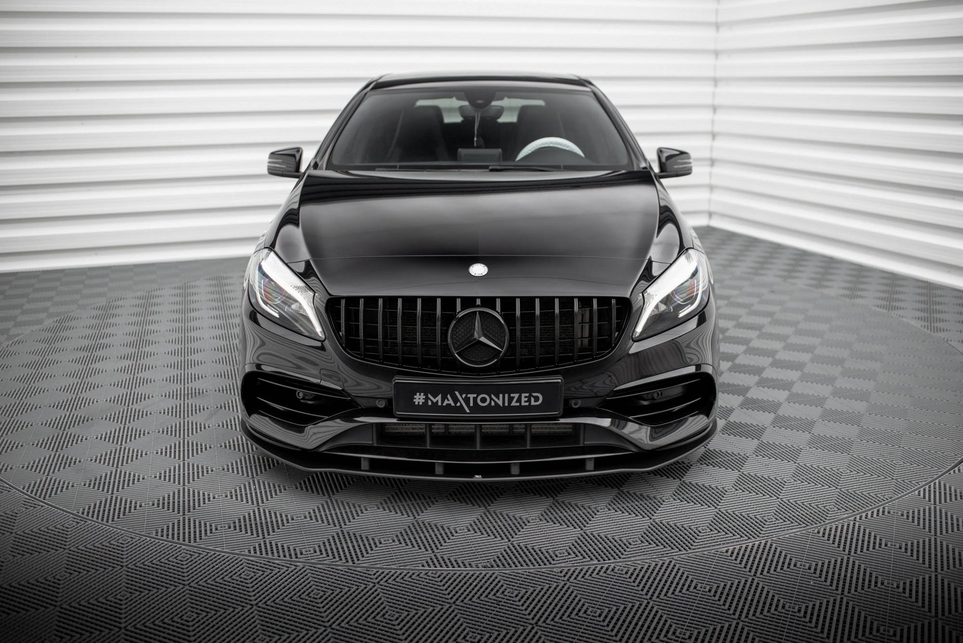 Maxton Design Street Pro Splitter Anteriore - Mercedes A Klasa AMG-Line - img 2