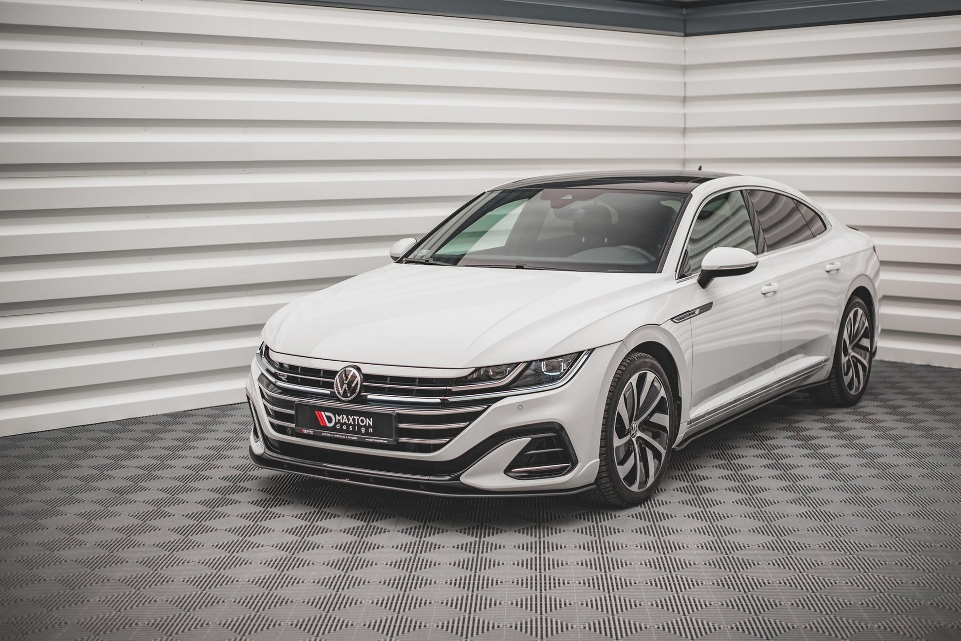 Maxton Design Street Pro Splitter Anteriore - Volkswagen Arteon R-Line Facelift - img 2