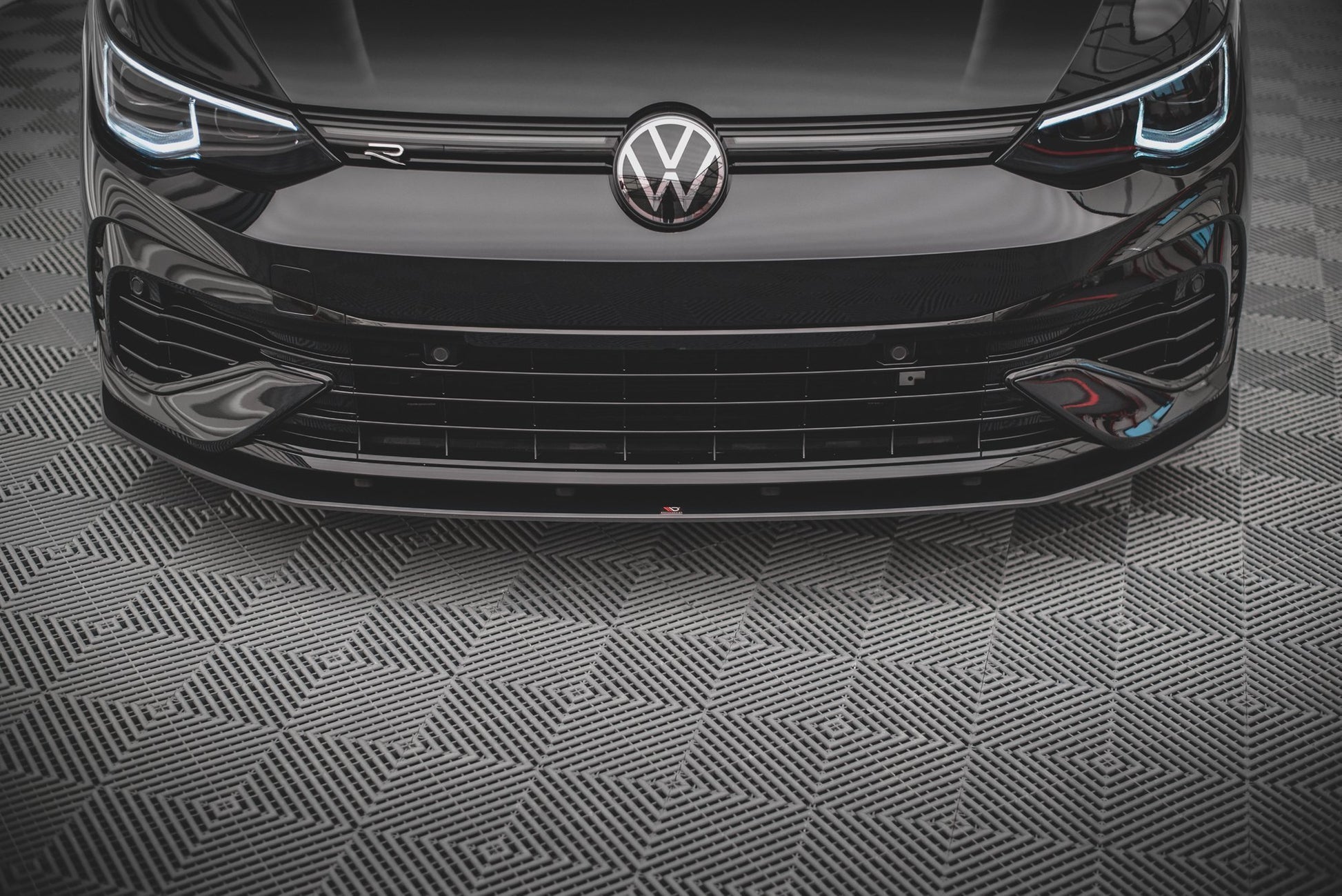 Maxton Design Street Pro Splitter Anteriore - Volkswagen Golf R Mk8