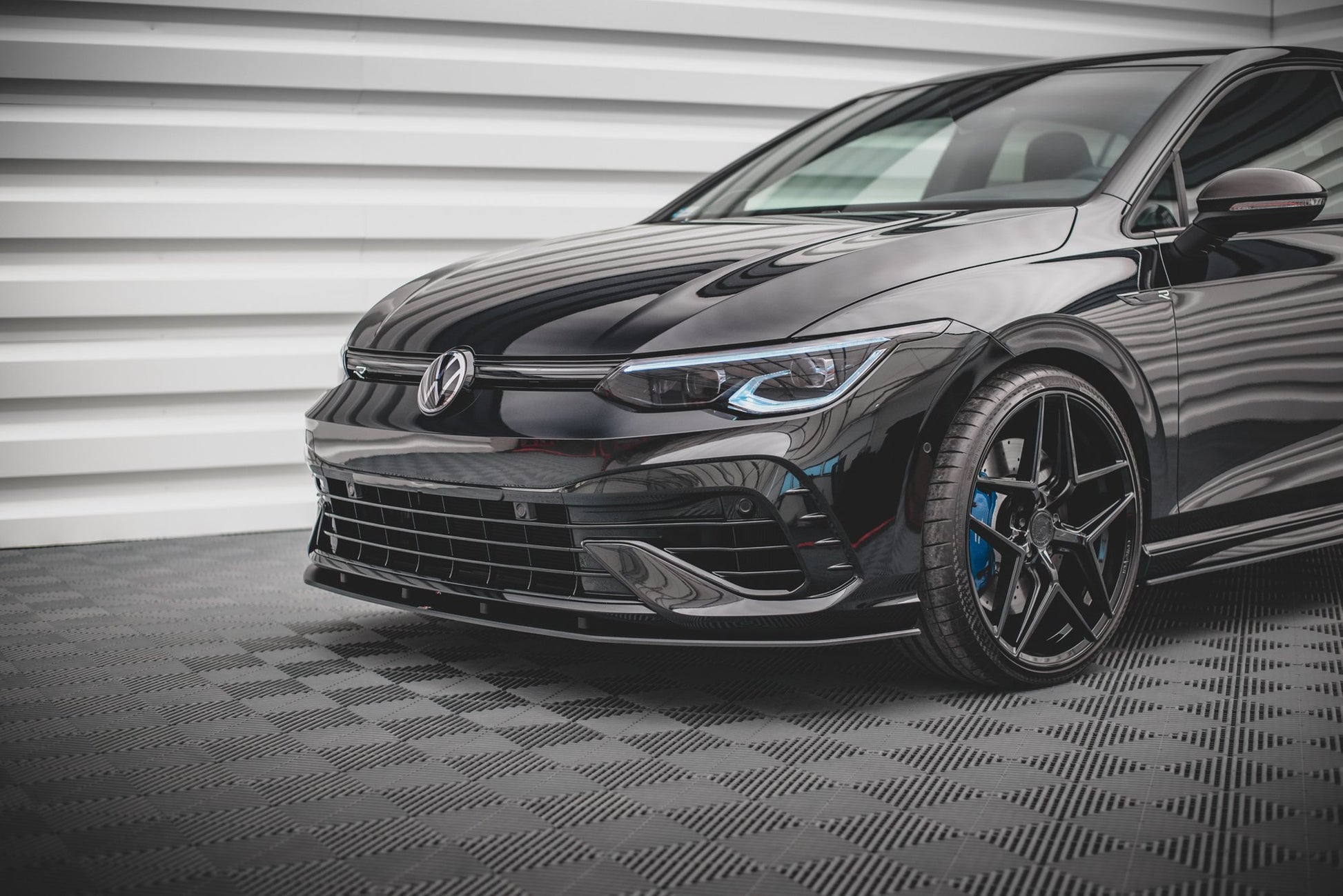 Maxton Design Street Pro Splitter Anteriore - Volkswagen Golf R Mk8 - img 2