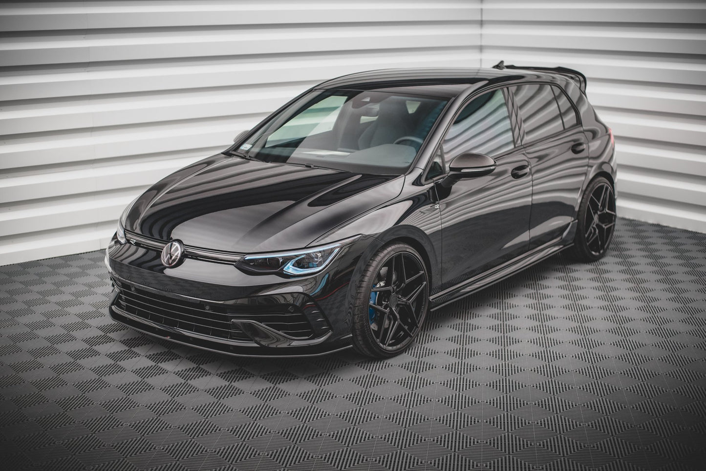 Maxton Design Street Pro Splitter Anteriore - Volkswagen Golf R Mk8 - img 3