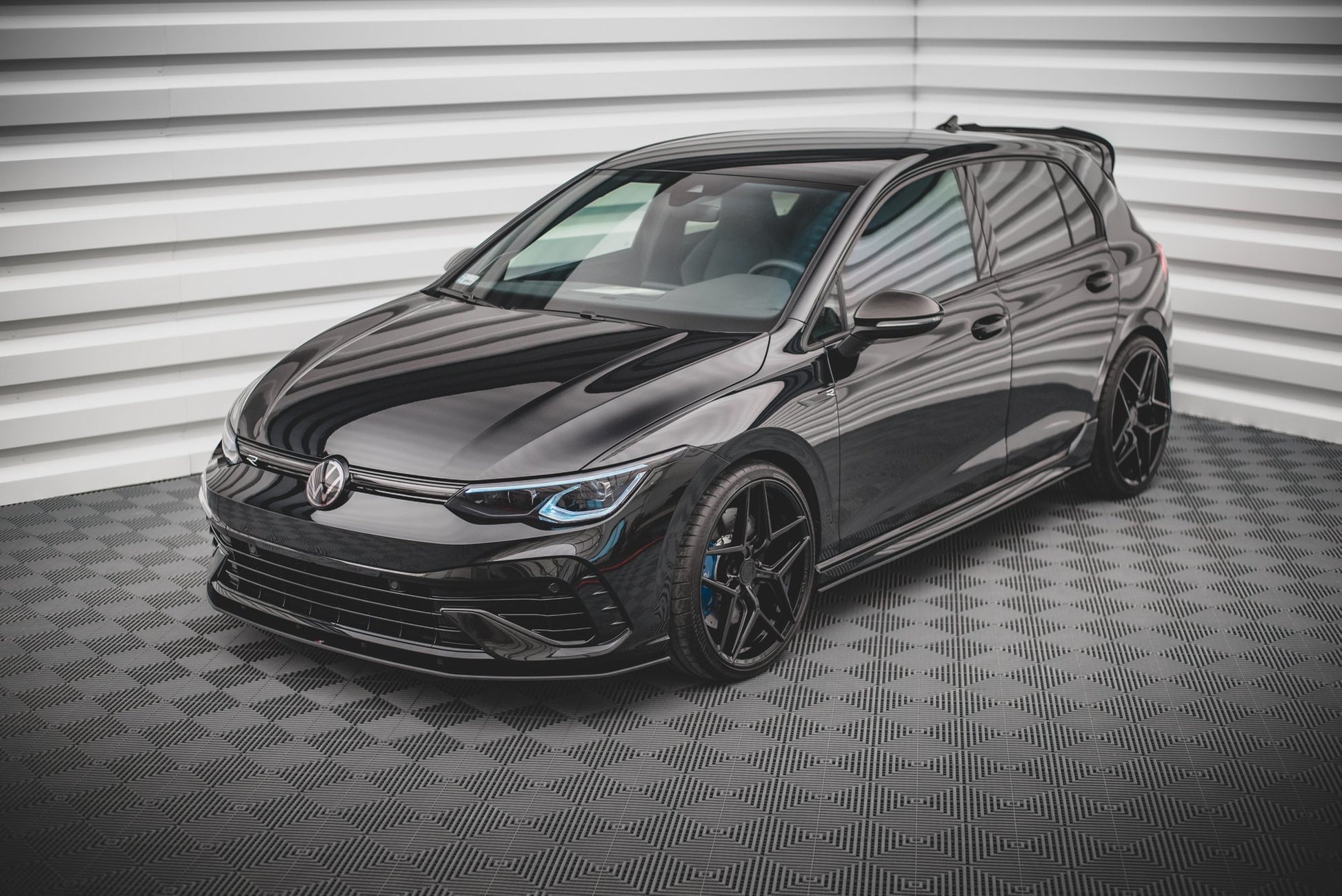 Maxton Design Street Pro Splitter Anteriore - Volkswagen Golf R Mk8 - img 3