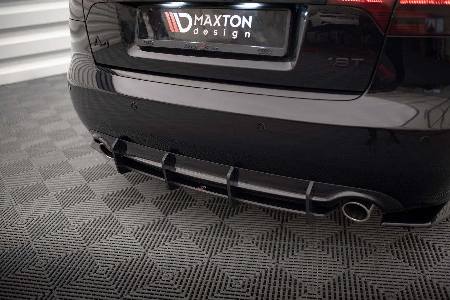 Maxton Design Street Pro Diffusore Post. - Audi A4 B7 - img 2