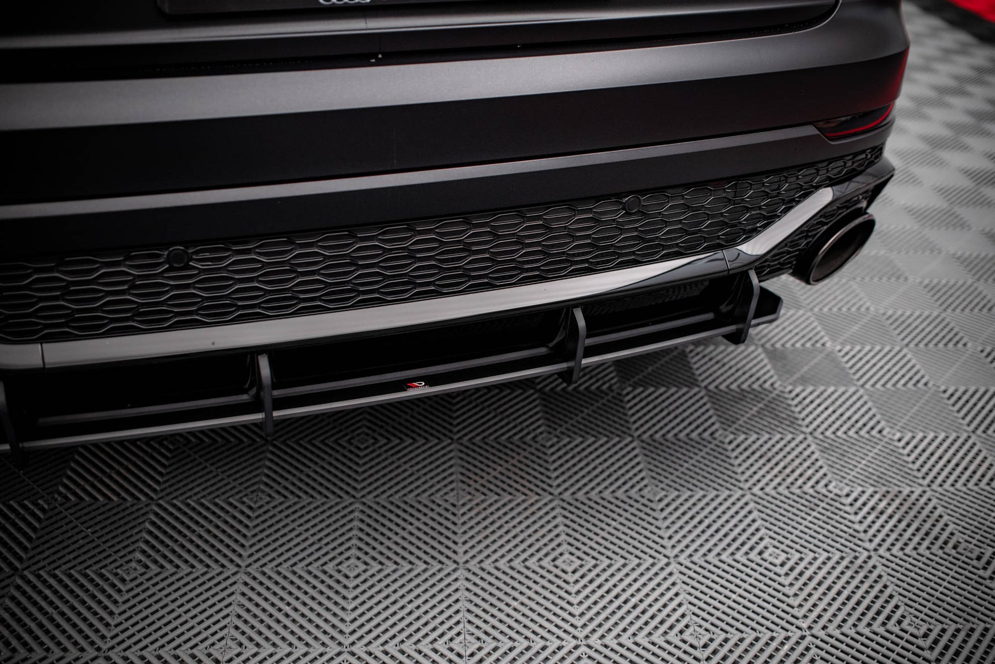 Maxton Design Street Pro Diffusore Post. - Audi RSQ8 Mk1 - img 3