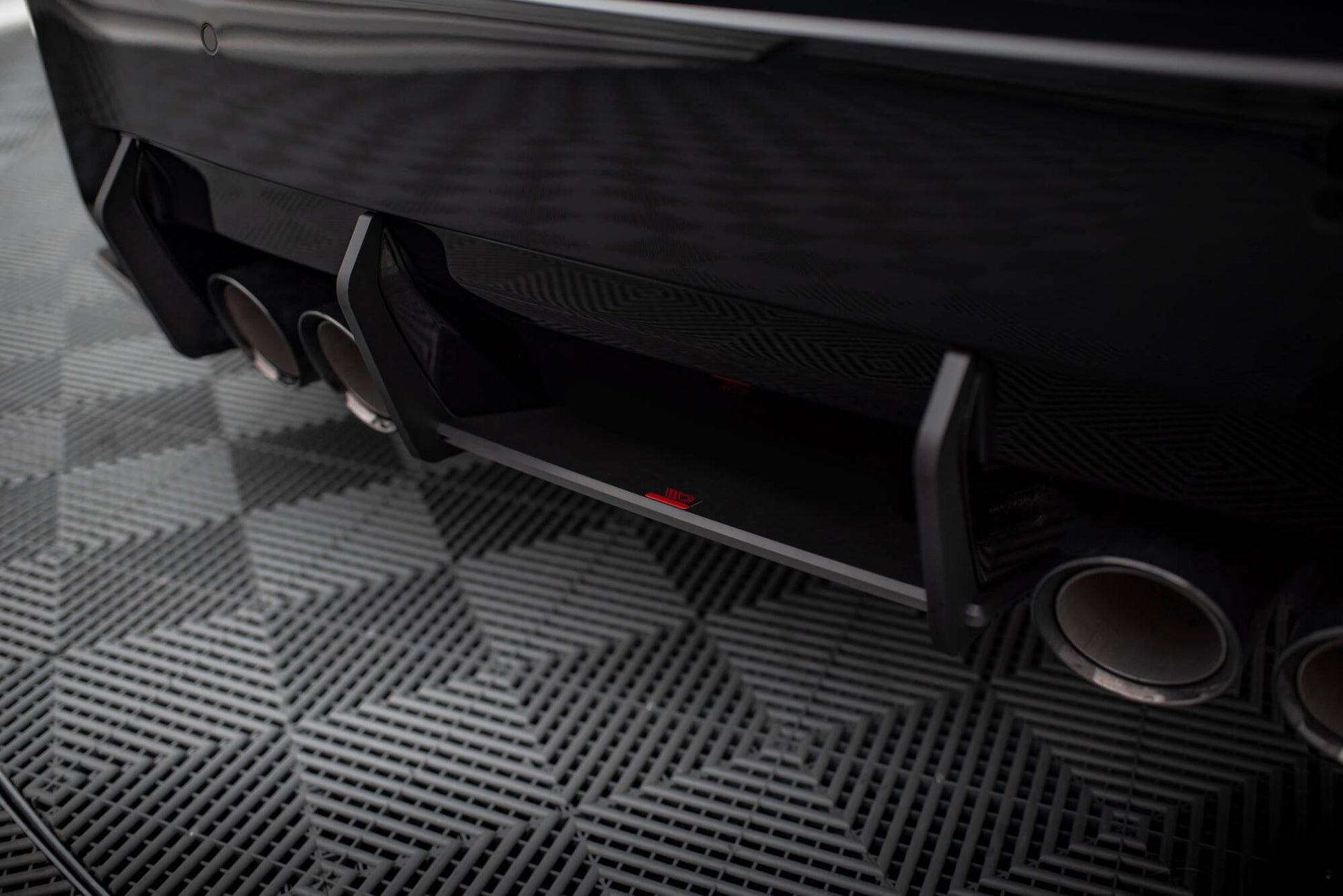 Maxton Design Street Pro Diffusore Post. - BMW Serie 2 G87 - img 3