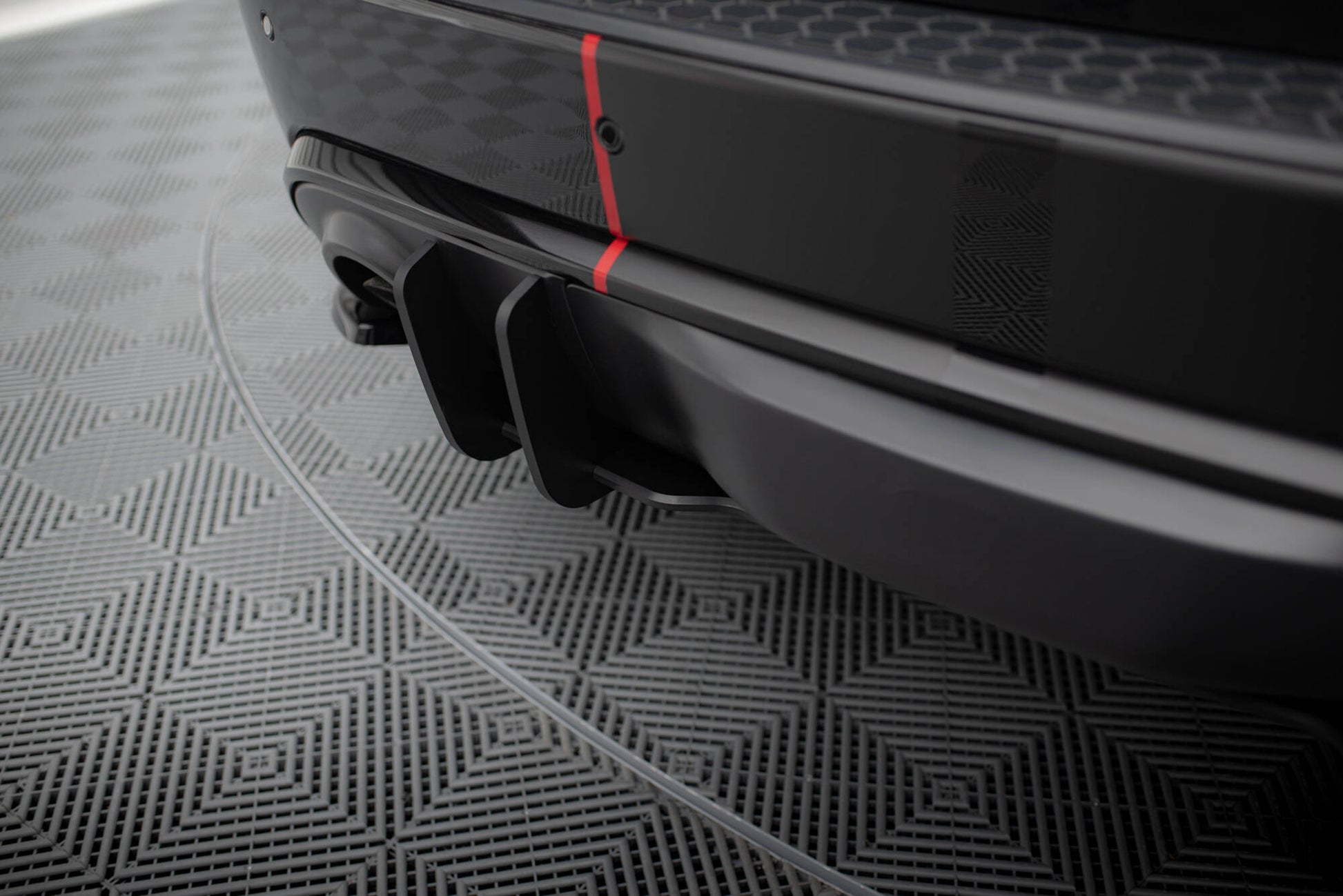 Maxton Design Street Pro Diffusore Post. - Dodge Durango RT - img 3
