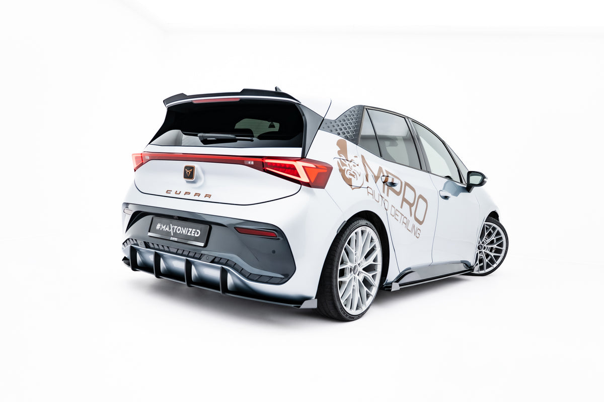 Maxton Design Street Pro Diffusore Post. - Cupra Born Mk1 - img 3
