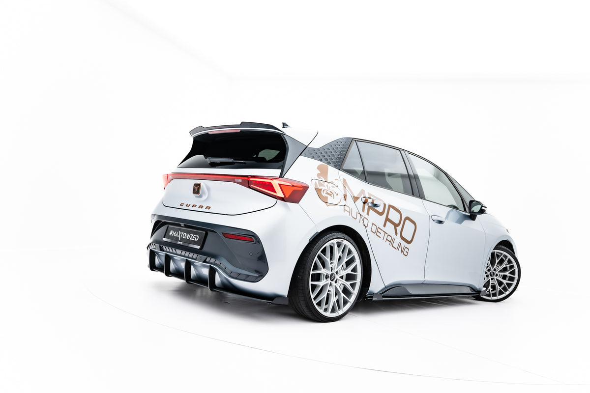 Maxton Design Street Pro Diffusore Post. - Cupra Born Mk1 - img 6