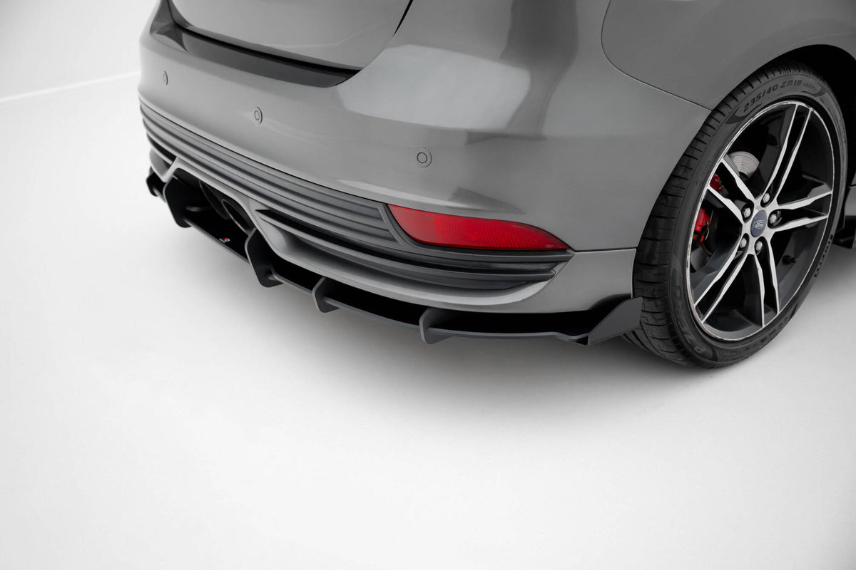 Maxton Design Street Pro Diffusore Post. - Ford Focus ST Mk3 Facelift - img 3