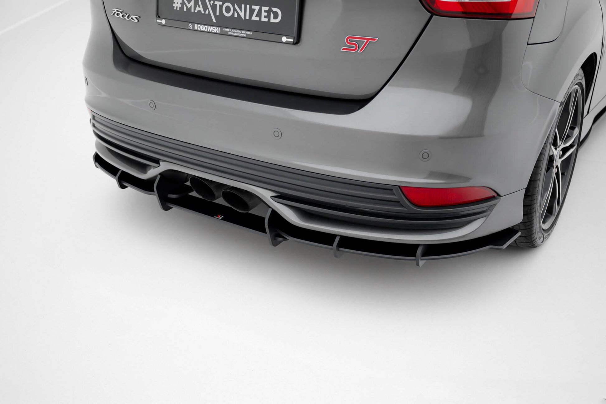 Maxton Design Street Pro Diffusore Post. - Ford Focus ST Mk3 Facelift - img 2