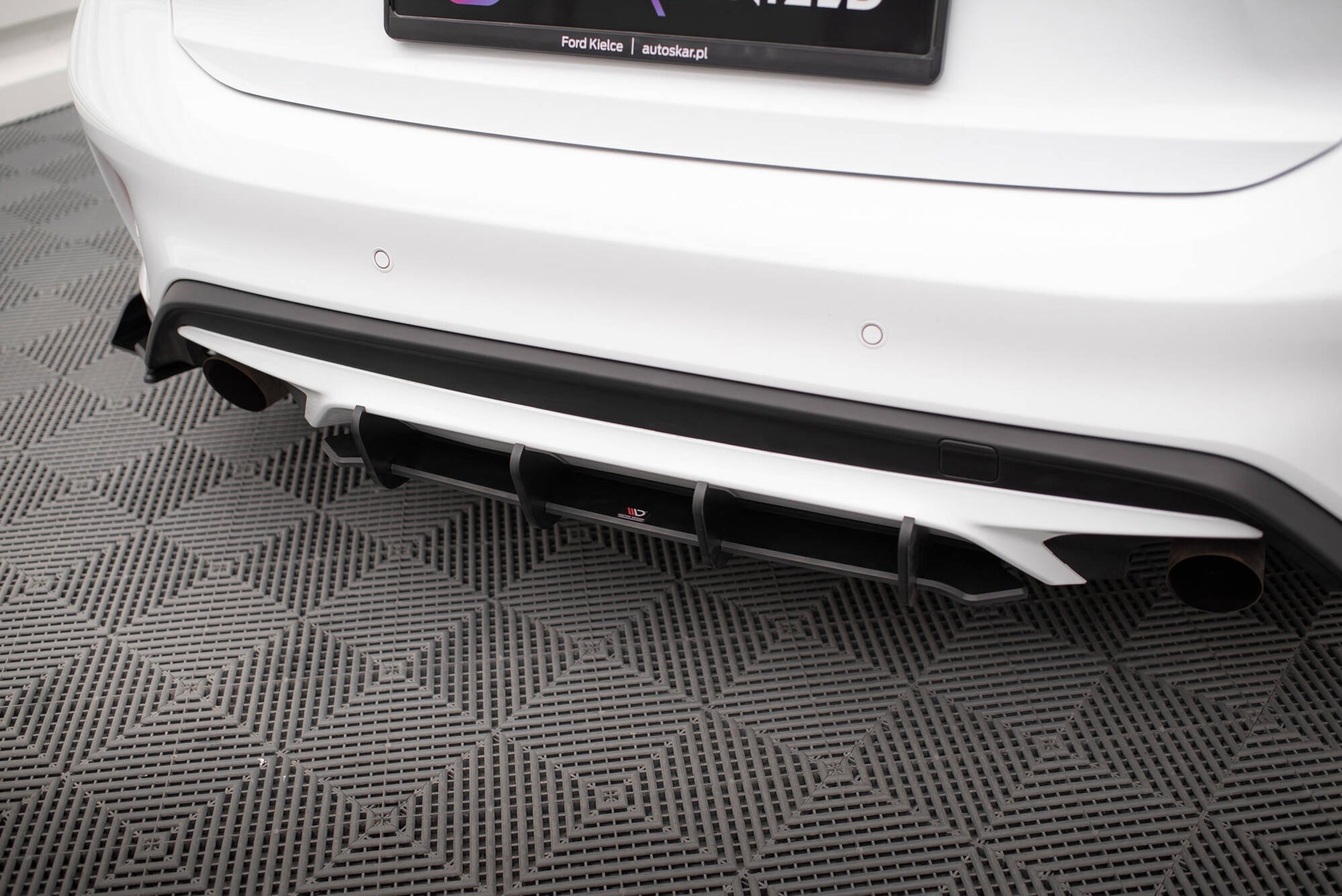 Maxton Design Street Pro Diffusore Post. - Ford Focus ST Mk4