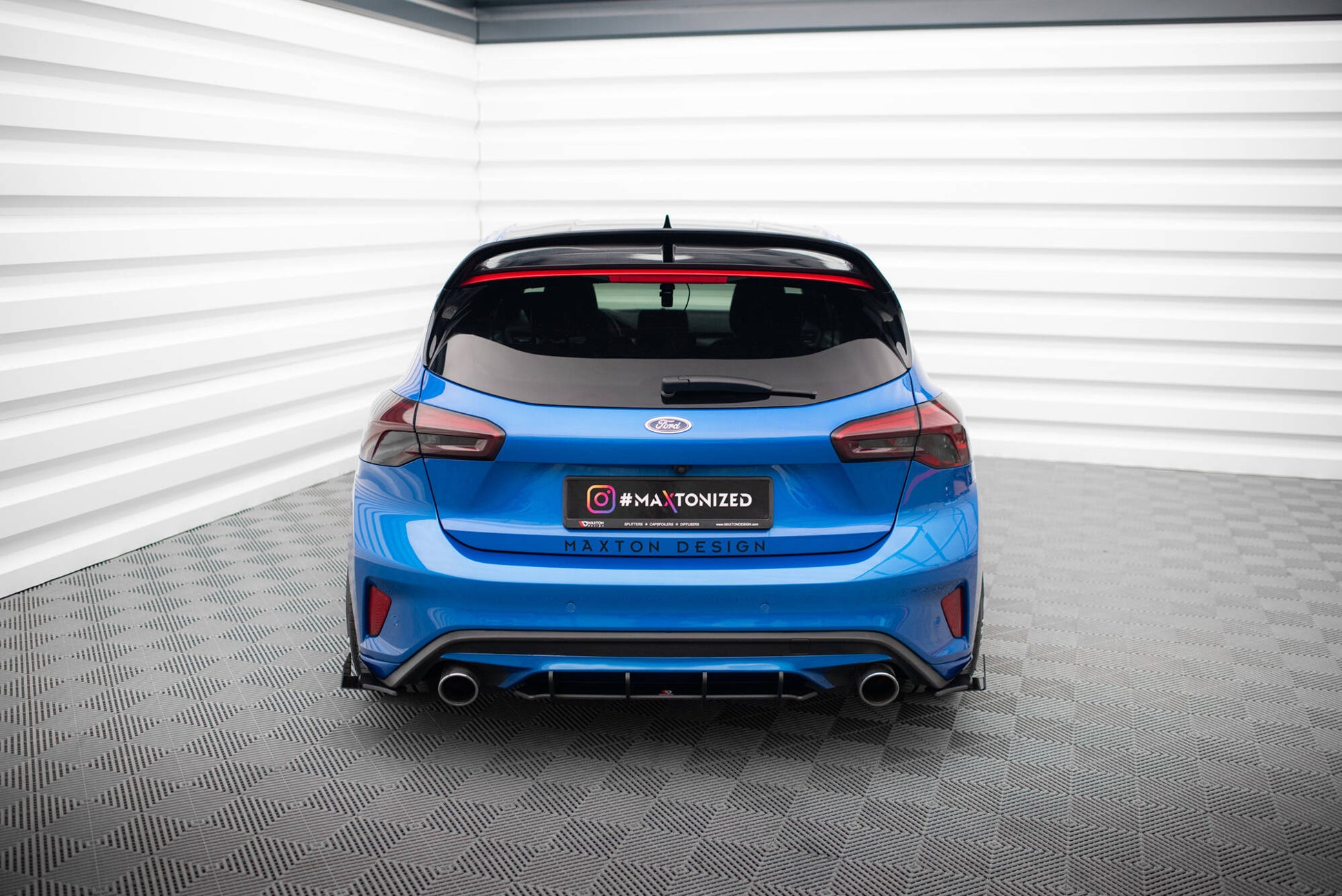 Maxton Design Street Pro Diffusore Post. - Ford Focus ST Mk4 - img 6
