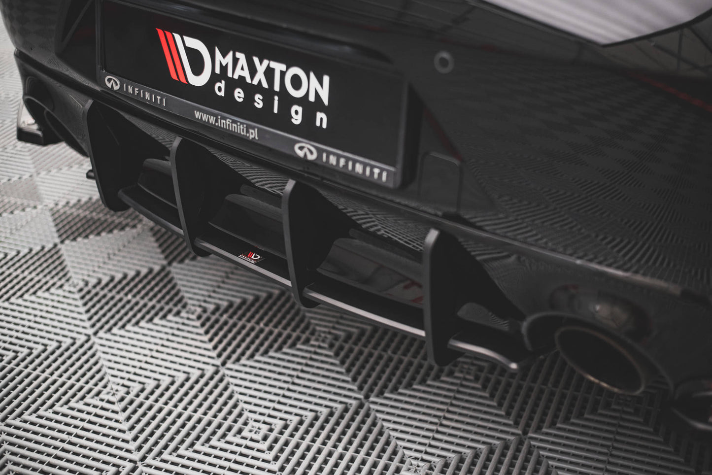 Maxton Design Street Pro Diffusore Post. - Infiniti Q60 Mk2 - img 2