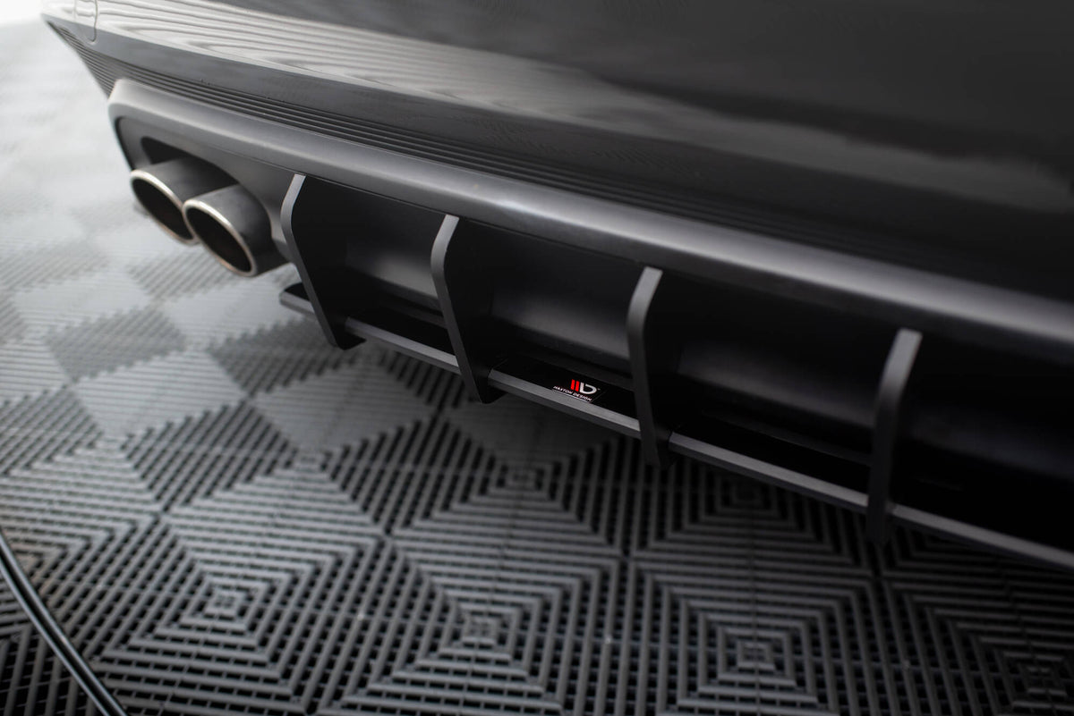 Maxton Design Street Pro Diffusore Post. - Jaguar XE R-Dynamic - img 3