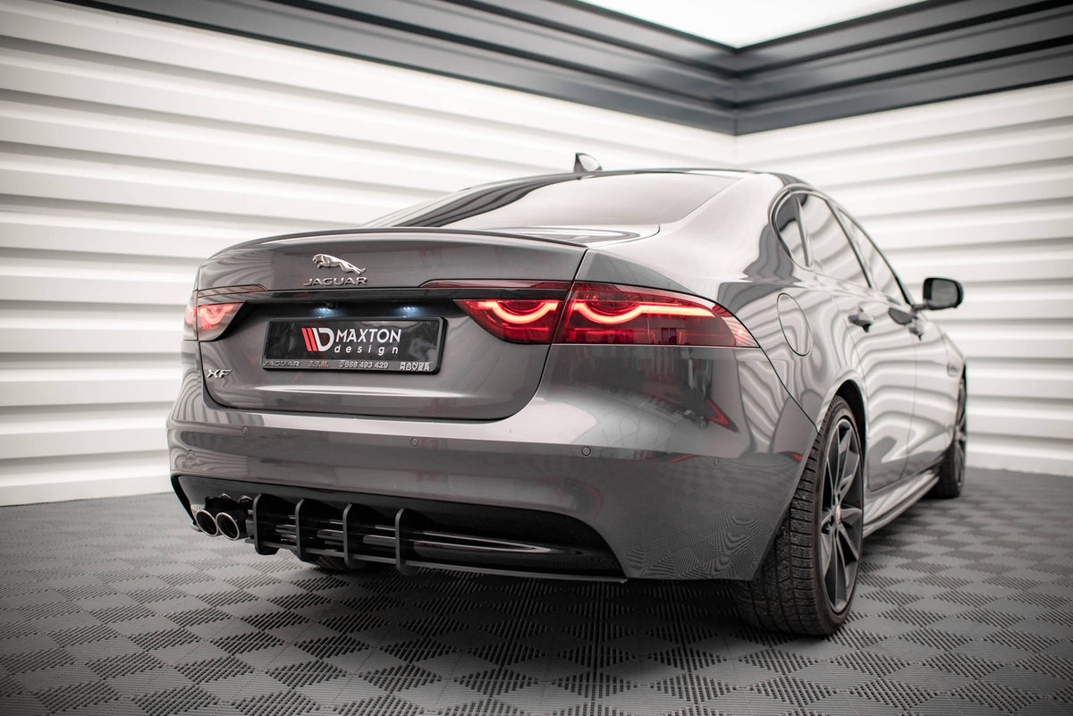 Maxton Design Street Pro Diffusore Post. - Jaguar XF R-Sport