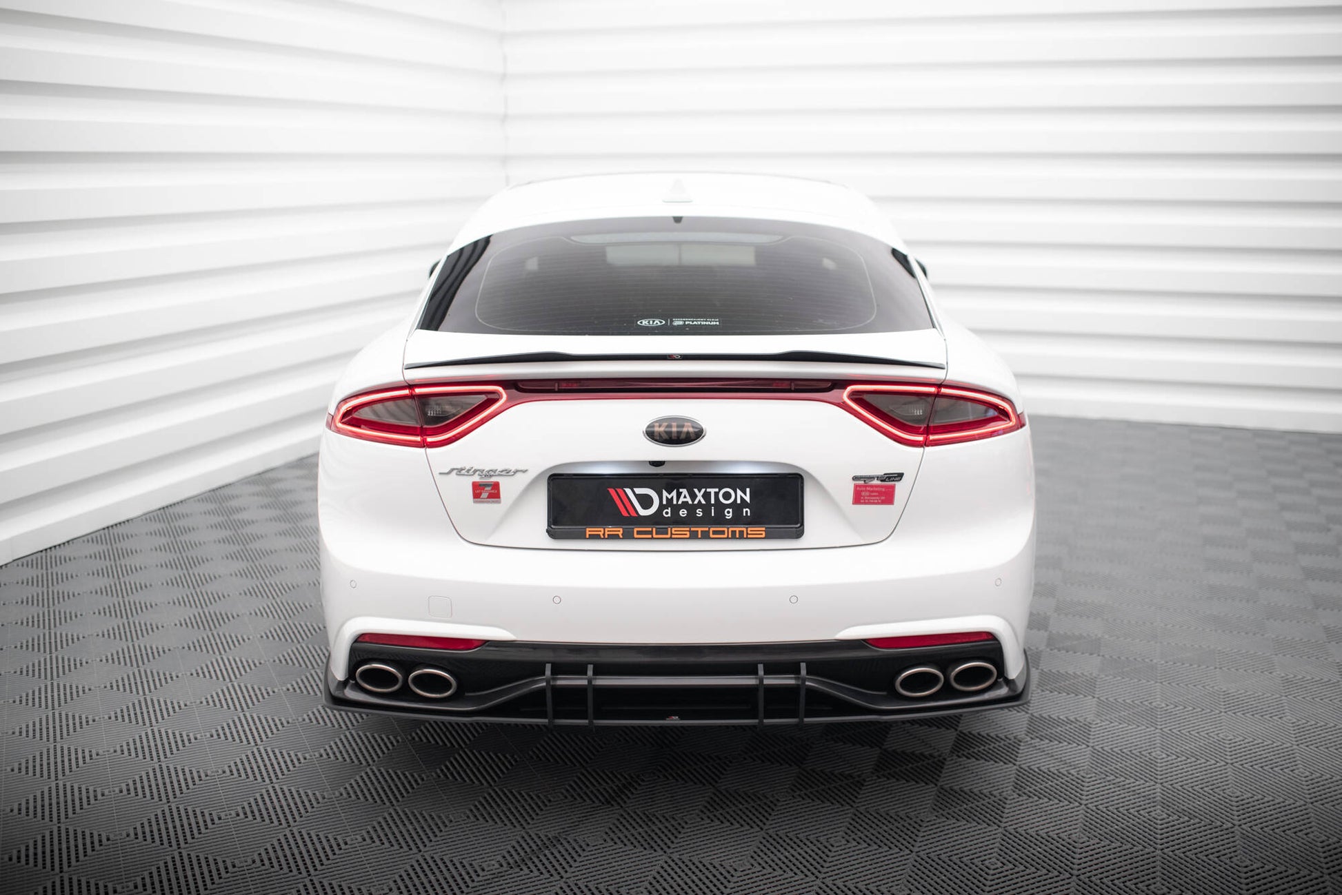 Maxton Design Street Pro Diffusore Post. - Kia Stinger GT