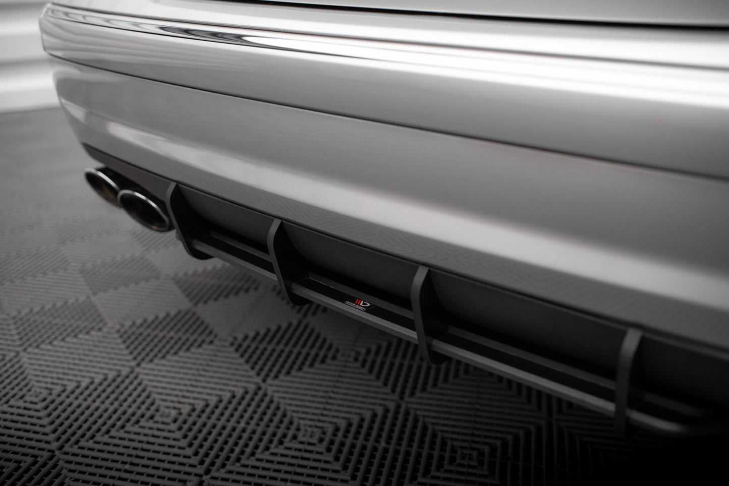 Maxton Design Street Pro Diffusore Post. - Mercedes E Klasa W 211 - img 3