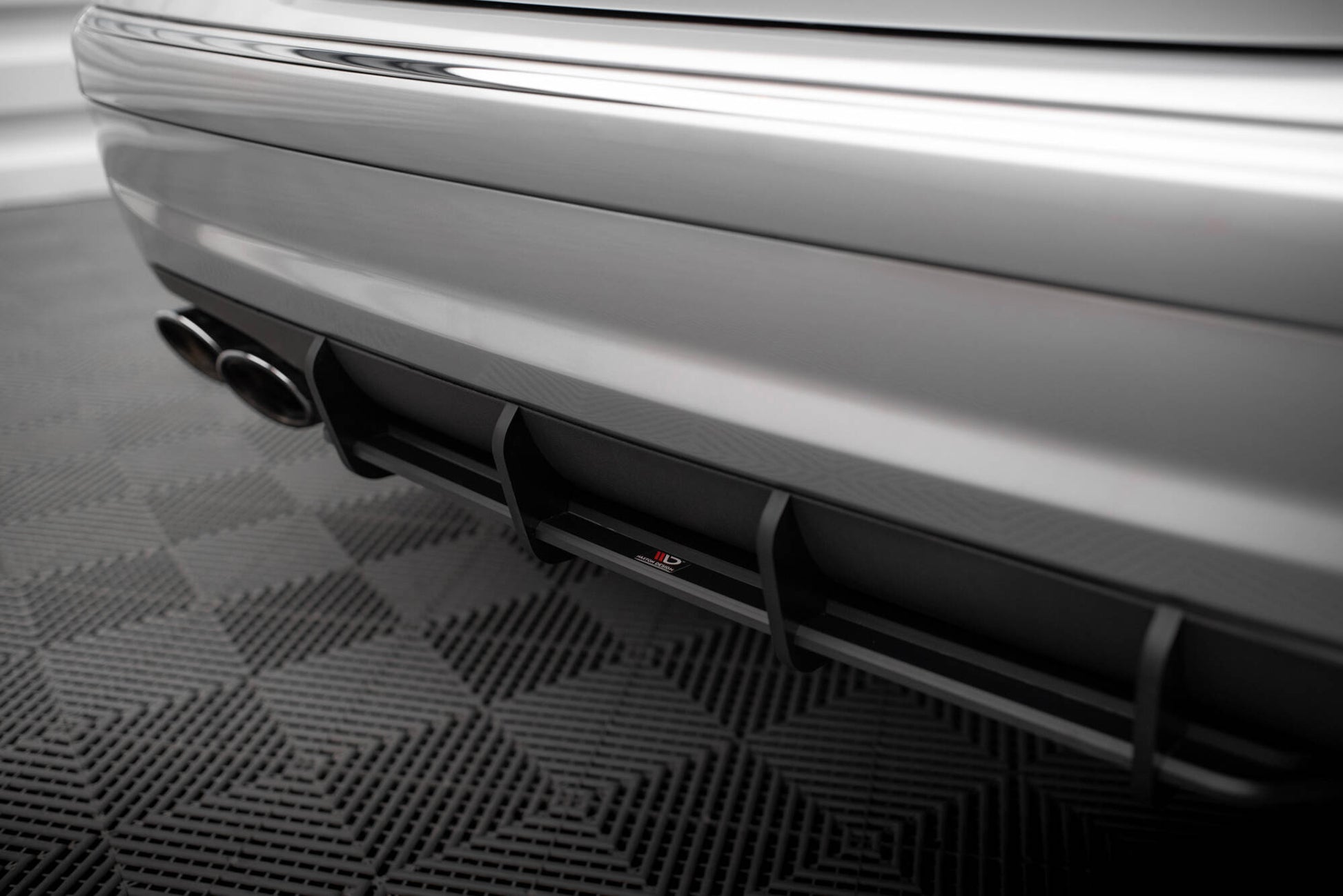 Maxton Design Street Pro Diffusore Post. - Mercedes E Klasa W 211 - img 3