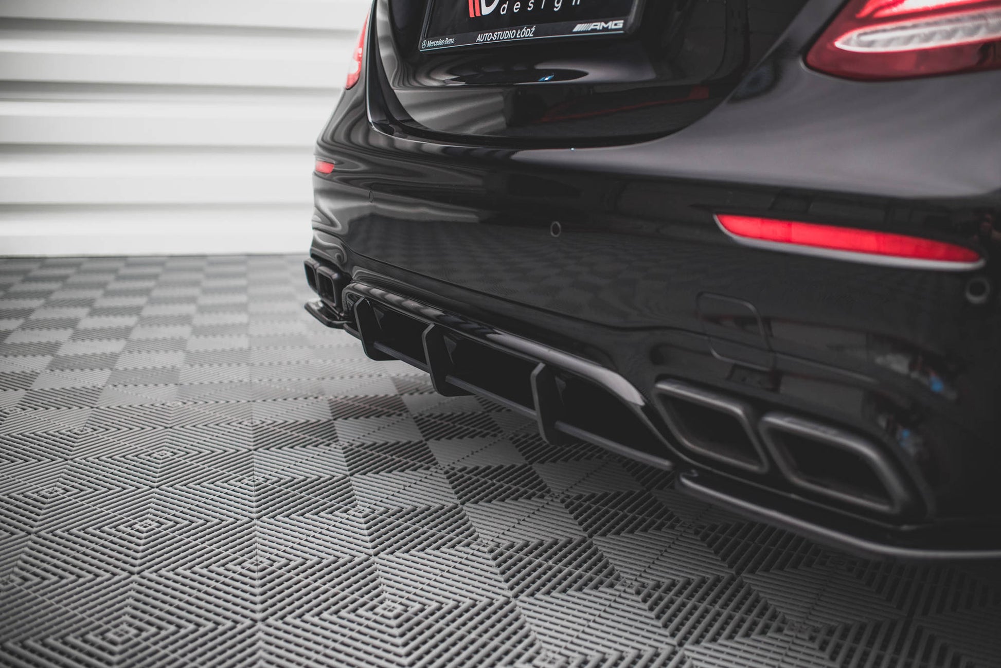 Maxton Design Street Pro Diffusore Post. - Mercedes E Klasa Estate - img 3