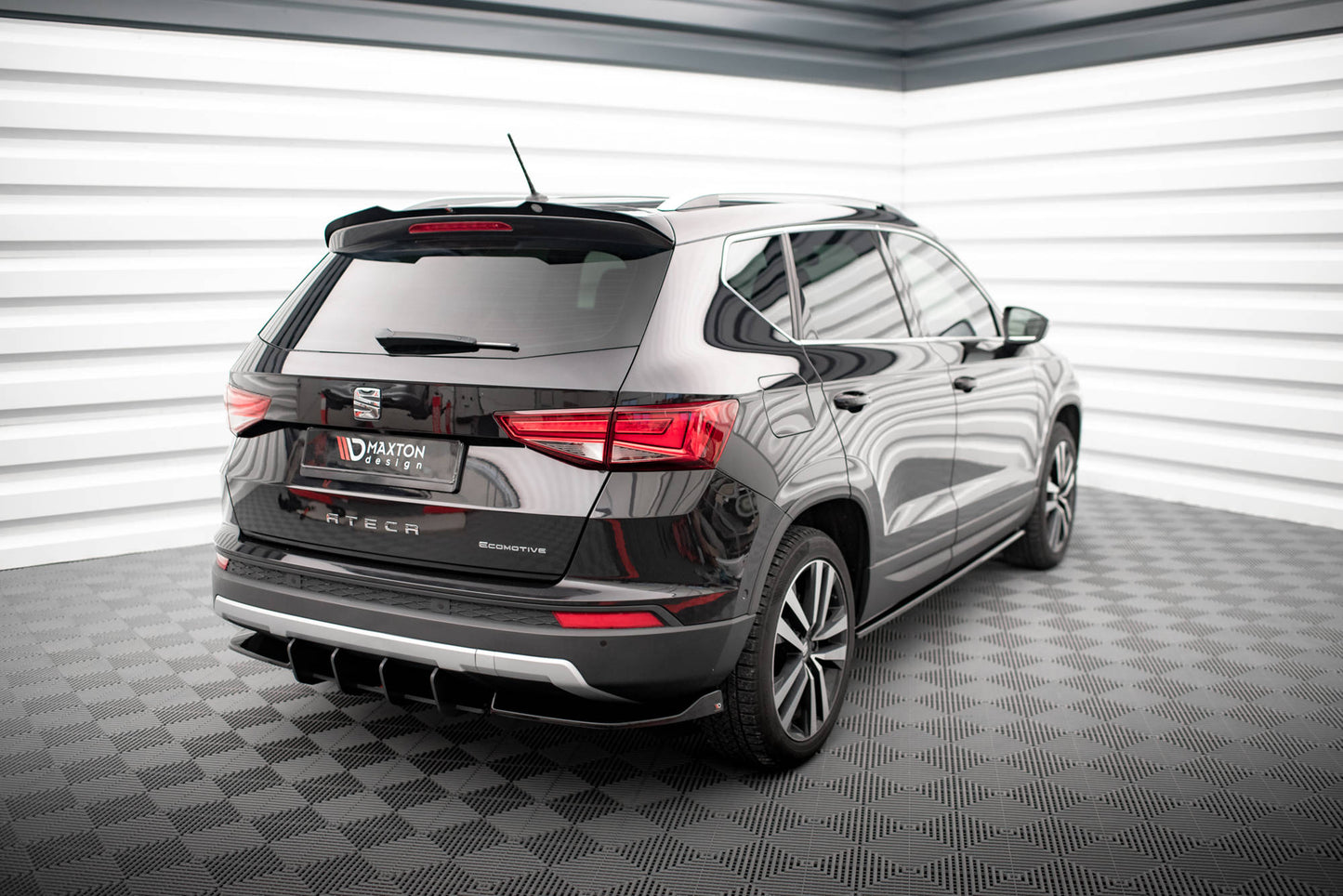 Maxton Design Street Pro Diffusore Post. - Seat Ateca Mk1 - img 3