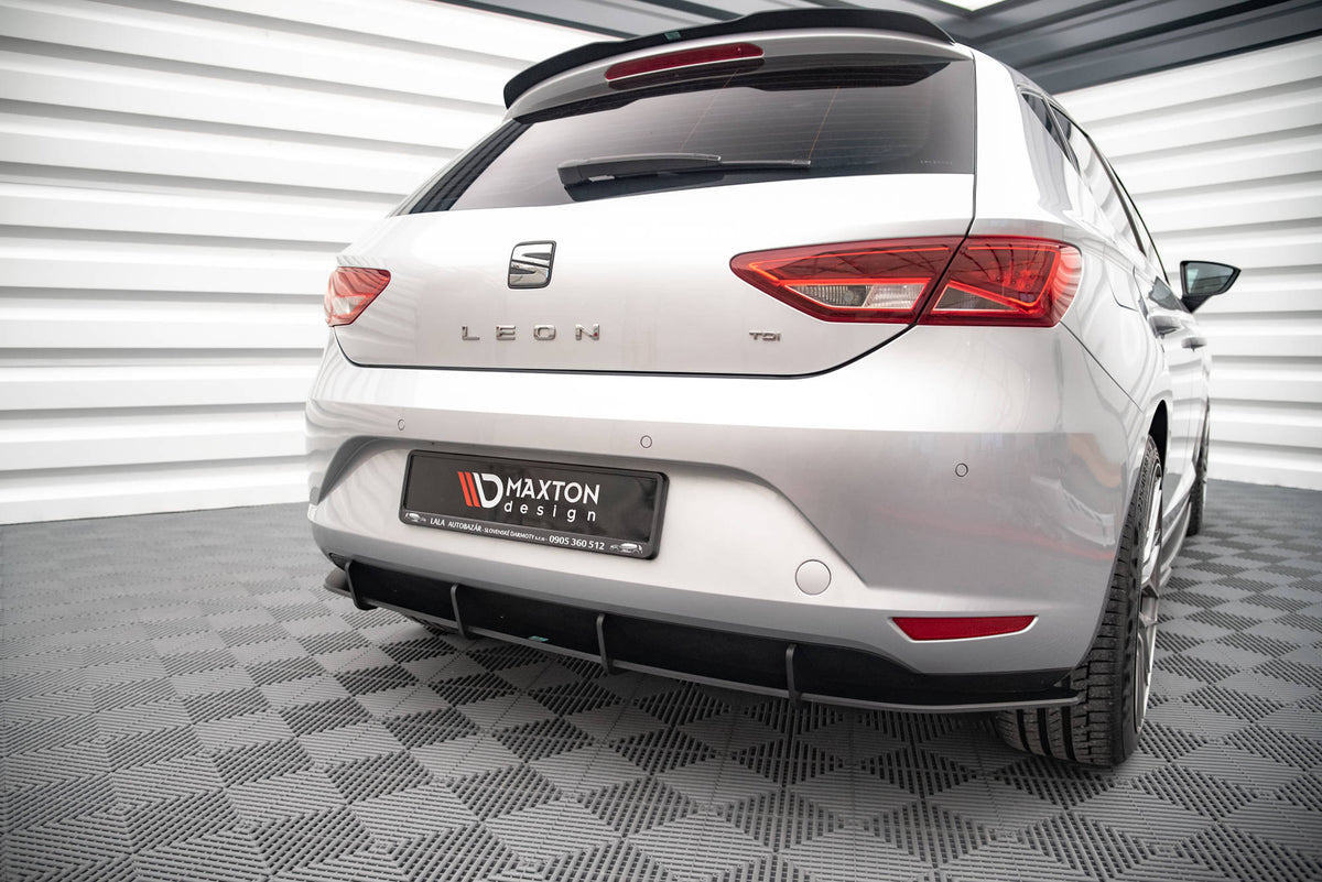 Maxton Design Street Pro Diffusore Post. - Seat Leon Mk3 - img 2