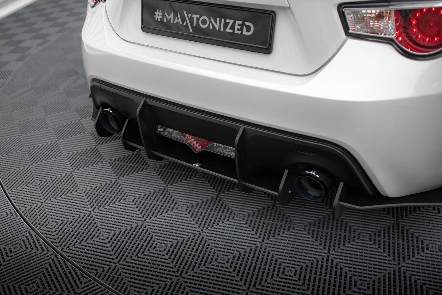 Maxton Design Street Pro Diffusore Post. - Subaru BRZ Mk1 Facelift - img 2