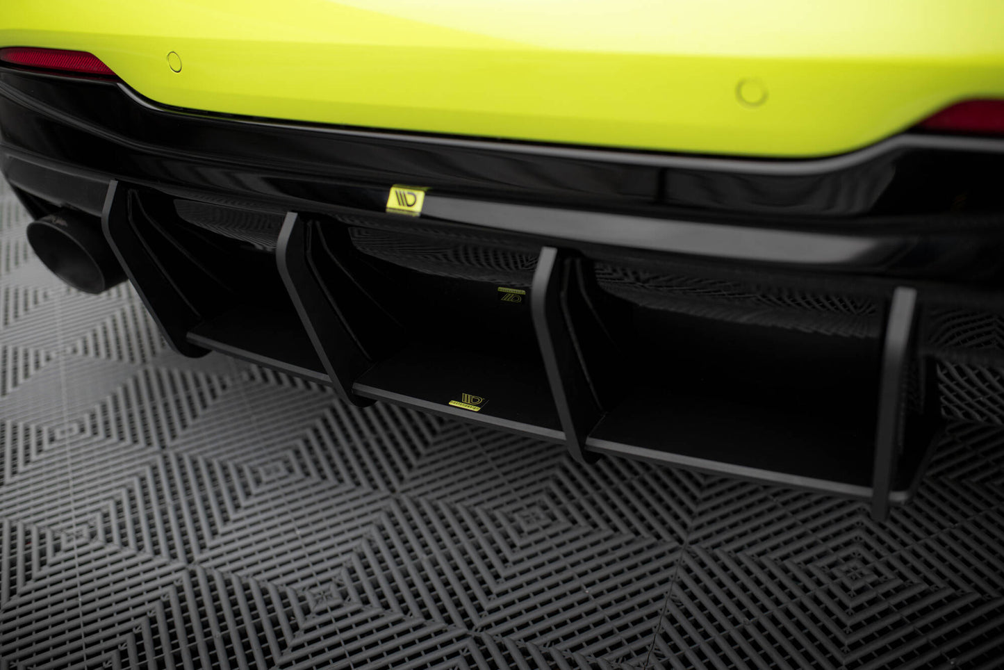 Maxton Design Street Pro Diffusore Post. V.1 - BMW Serie 1 F40 - img 3