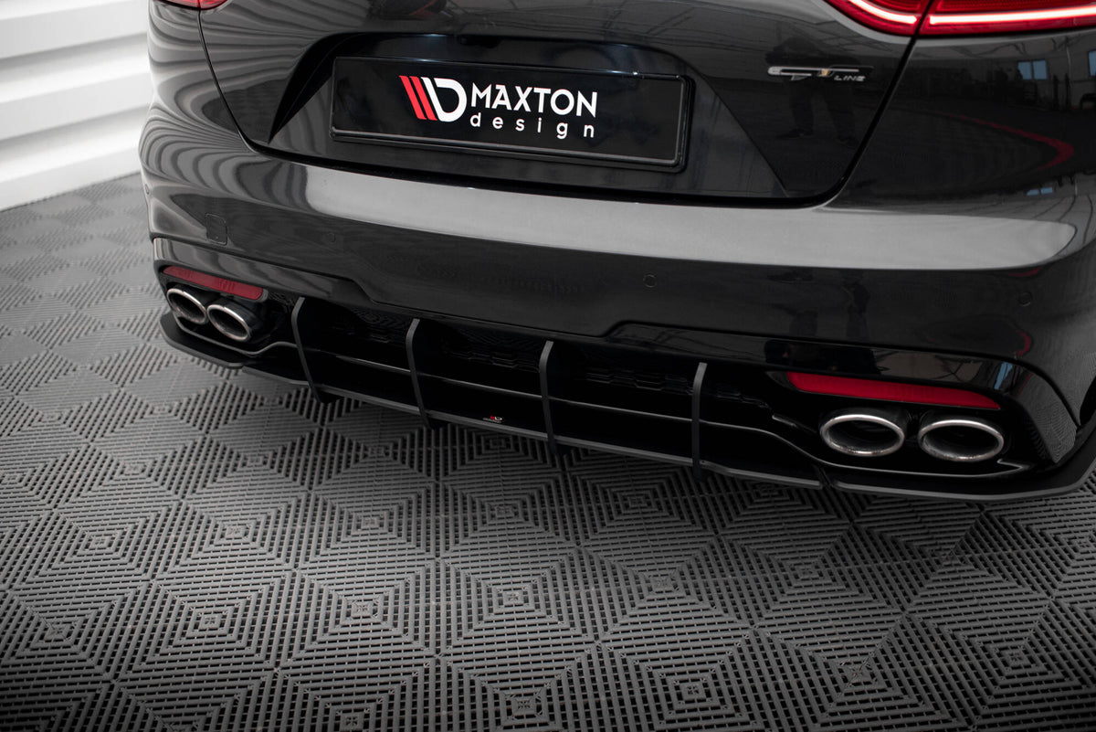 Maxton Design Street Pro Diffusore Post. V.1 - Kia Stinger GT