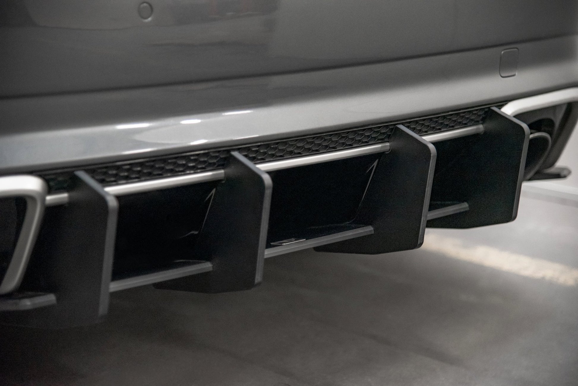 Maxton Design Street Pro Diffusore Post. V.2 - Audi A3 8V - img 2