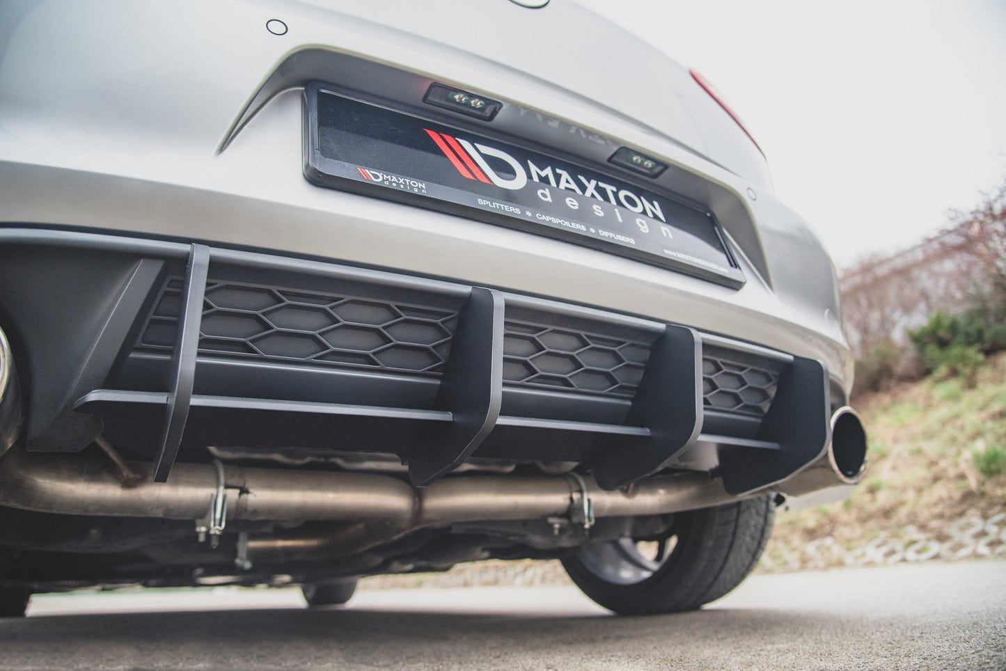 Maxton Design Street Pro Diffusore Post. V.2 - Volkswagen Golf GTI Mk7 - img 4