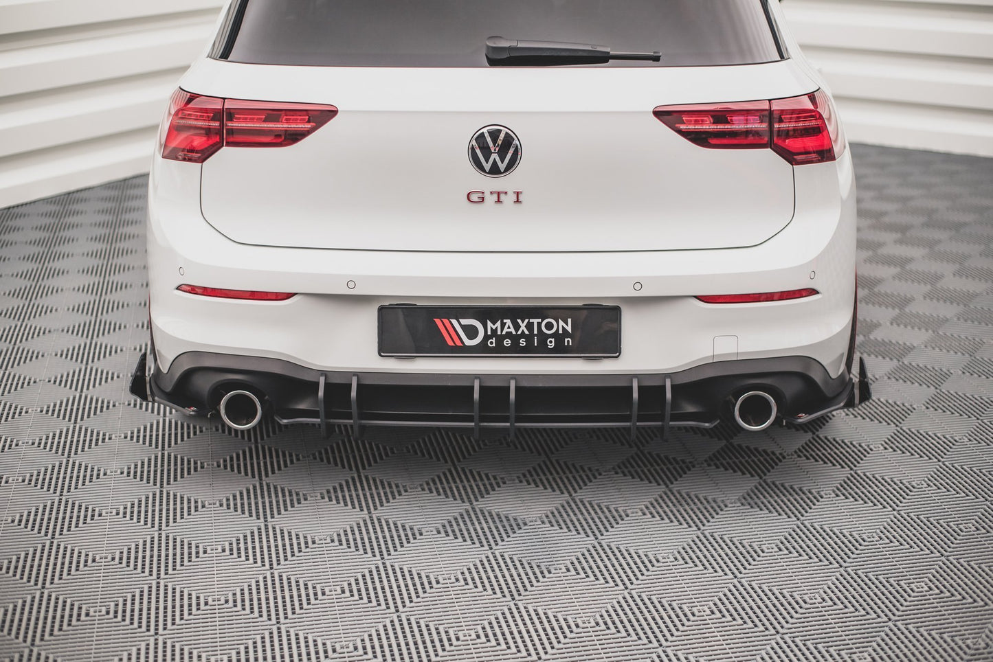 Maxton Design Street Pro Diffusore Post. V.2 - Volkswagen Golf GTI Mk8 - img 7