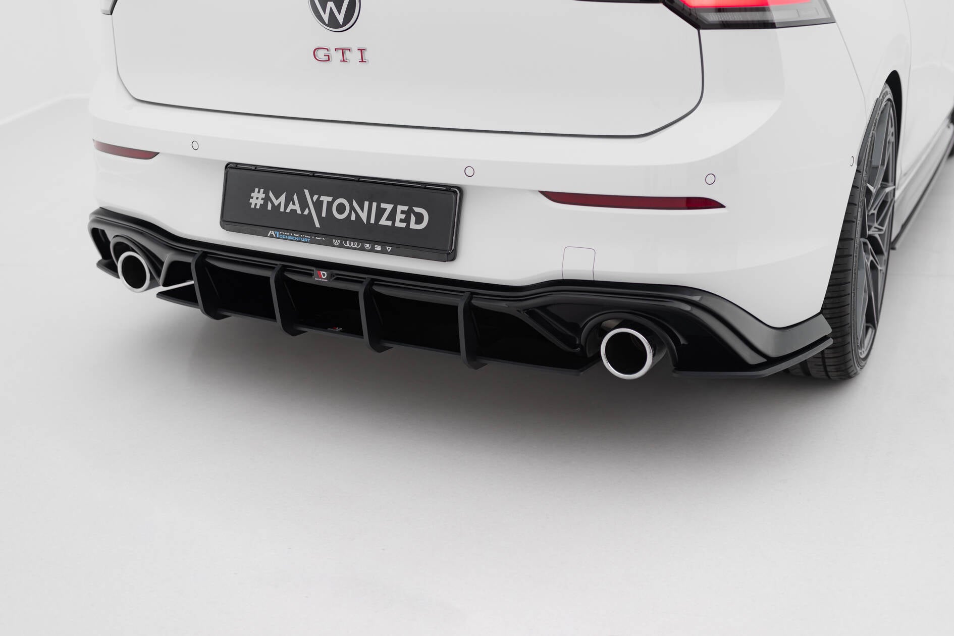 Maxton Design Street Pro Diffusore Post. V.3 - Volkswagen Golf GTI Mk8