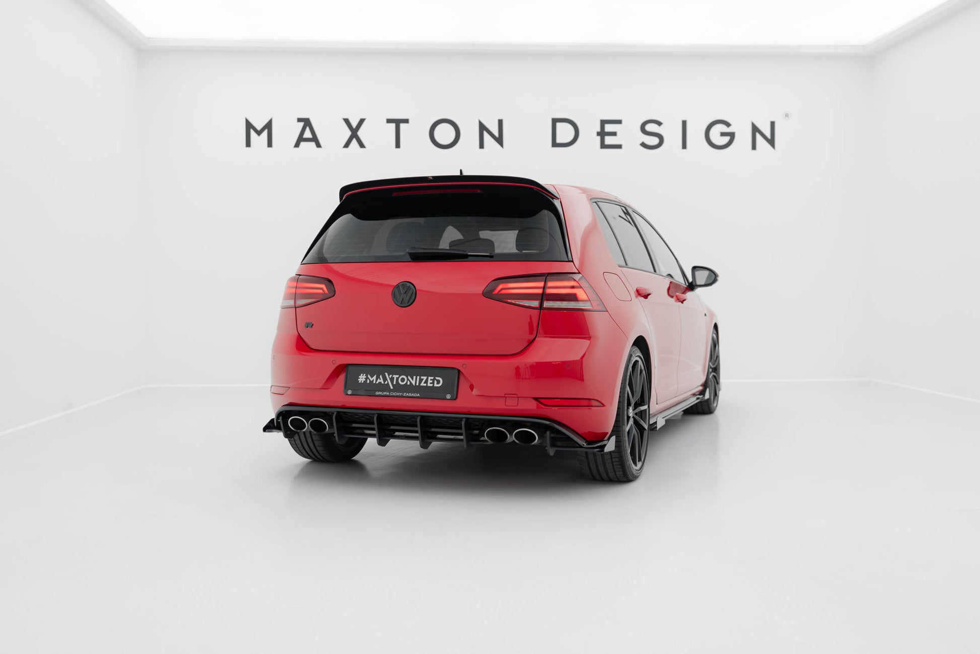 Maxton Design Street Pro Diffusore Post. - Volkswagen Golf R Mk7 Facelift - img 2