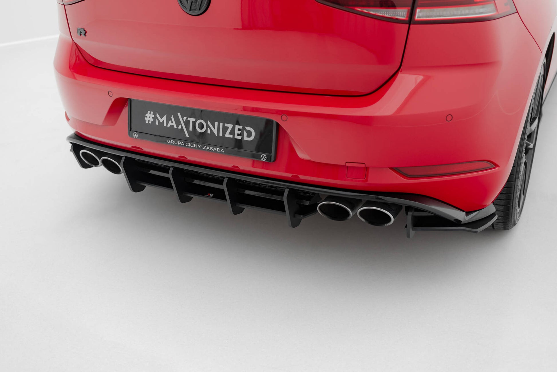 Maxton Design Street Pro Diffusore Post. - Volkswagen Golf R Mk7 Facelift - img 5