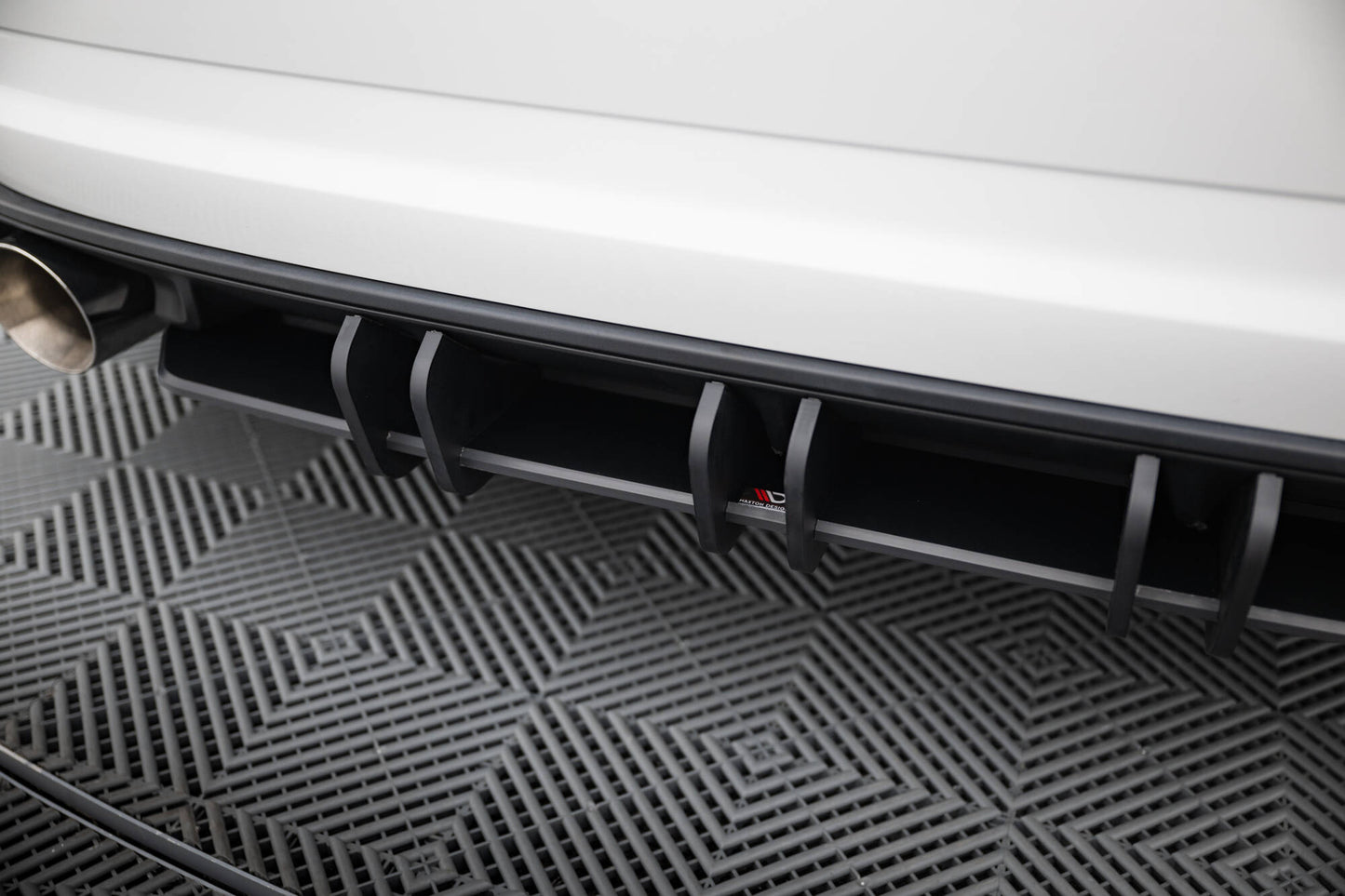 Maxton Design Street Pro Diffusore Post. - Volkswagen Jetta GLI - img 4